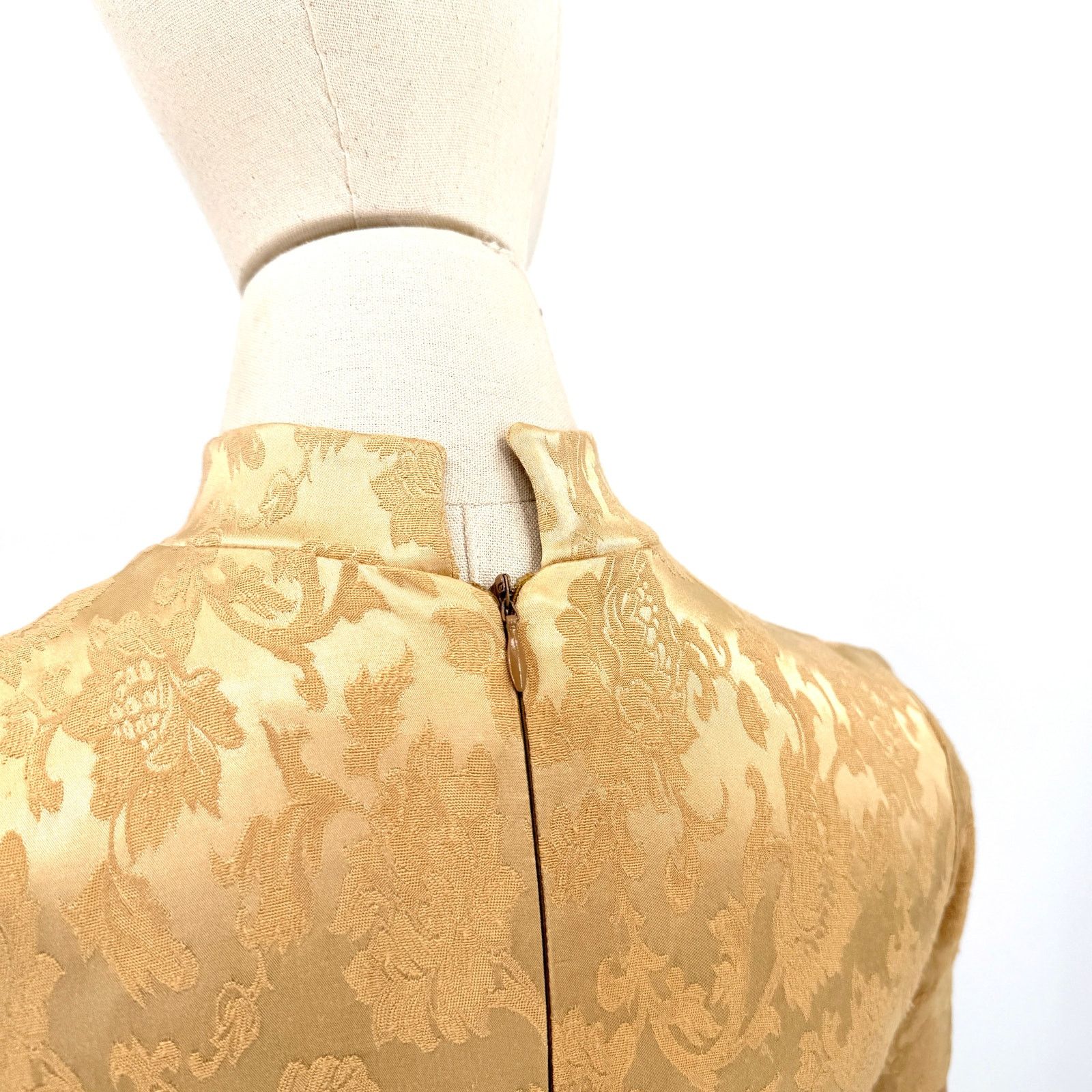 Vintage Yumi Mazao Paris Gold Floral Brocade Cheongsam Maxi Dress Size XS / US 0-2 / IT 36-38 - 6 Thumbnail