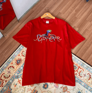 Supreme Supreme Octopus Tshirt red Size US XL / EU 56 / 4 - 1 Thumbnail