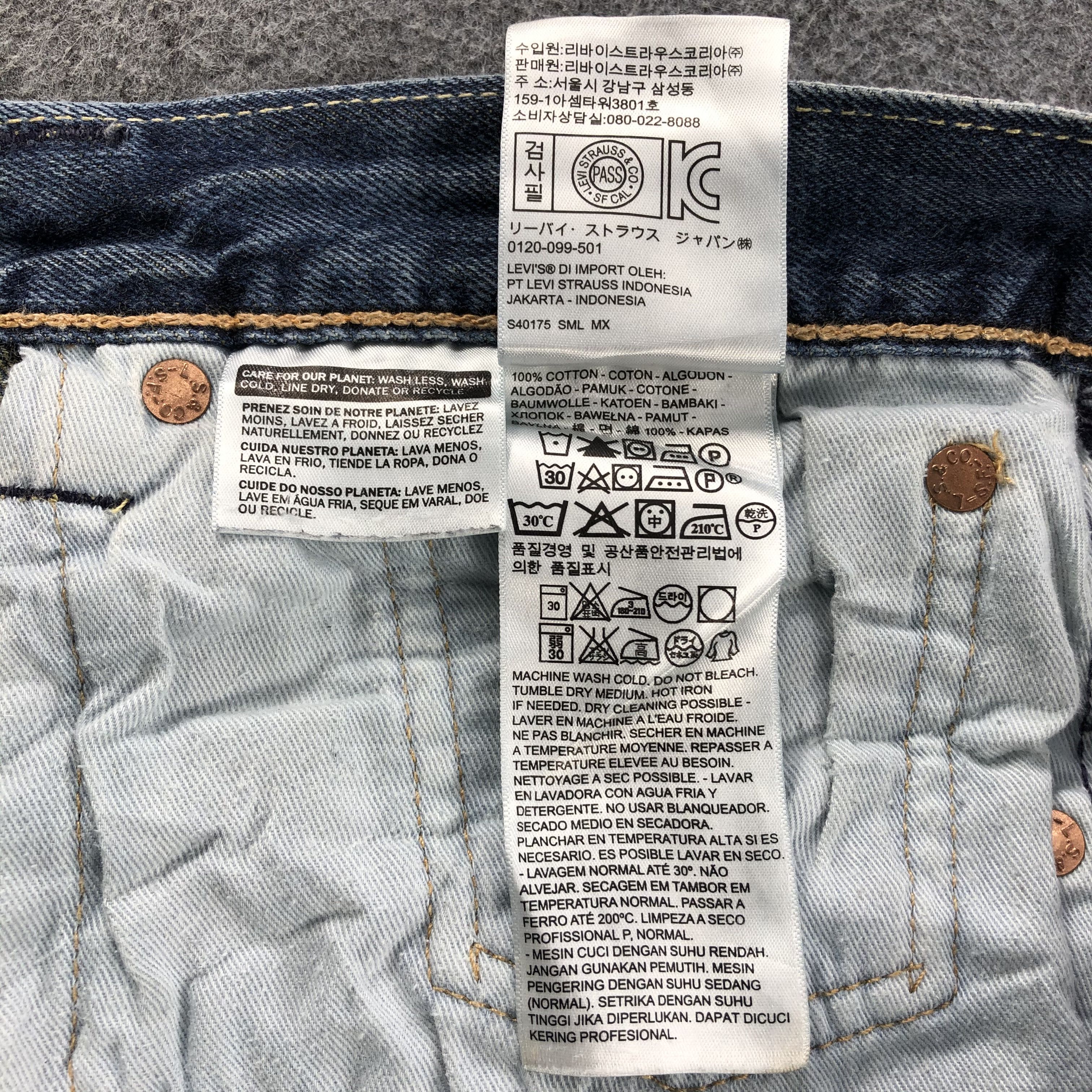 Levi's Vintage Levis 501 Jeans-JM1019 Size US 34 / EU 50 - 11 Thumbnail