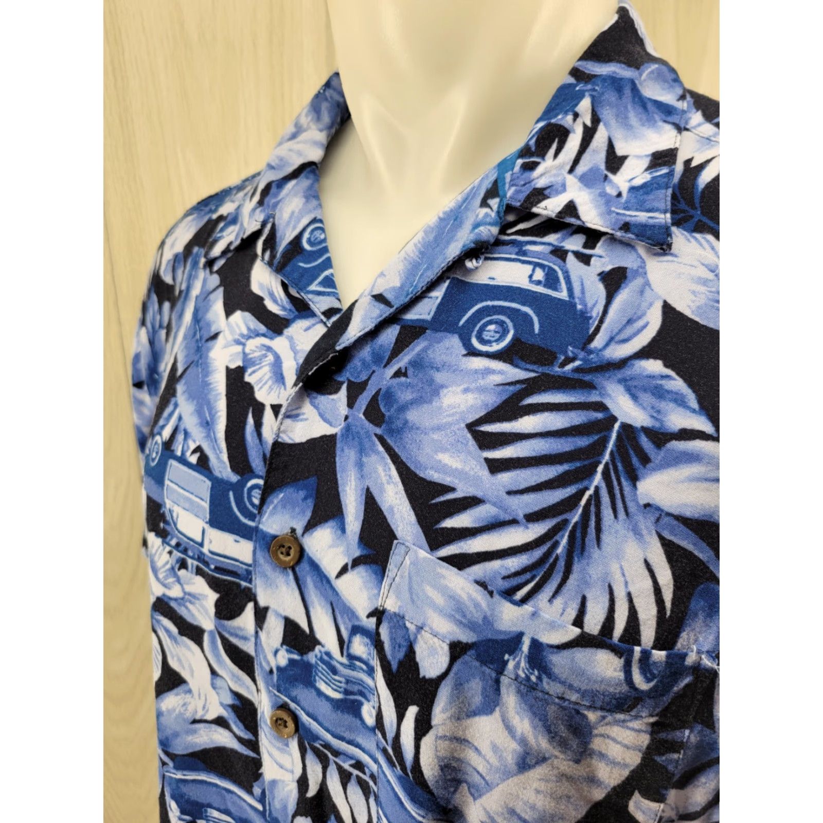 Panama Jack VINTAGE Panama Jack Hawaiian Surfboard Woody Station Wagon Men’s L Surf Button Up Shirt Panama Jack Size US L / EU 52-54 / 3 - 3 Thumbnail