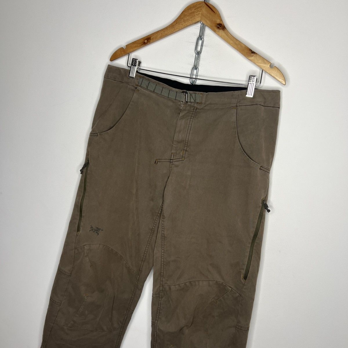 Arc'teryx Vintage Arcteryx Double Knee Cargo Work Pants Travis Style Size US 34 / EU 50 - 2 Thumbnail