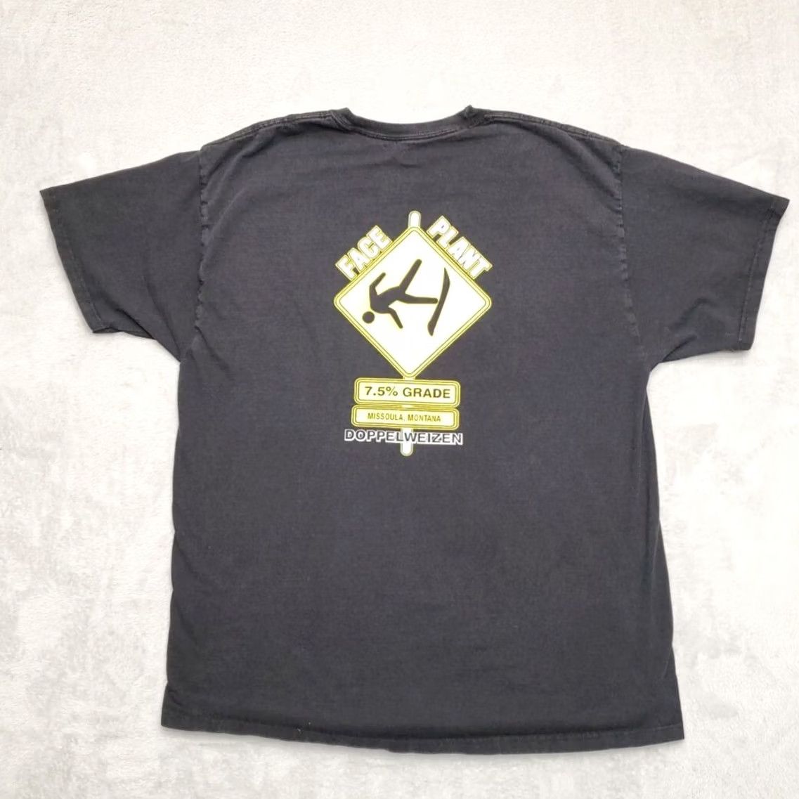Hanes Bayern Brewing Shirt Men XL Black 100% Cotton Tee Missoula Montana Beer TEE Size US XL / EU 56 / 4 - 6 Thumbnail