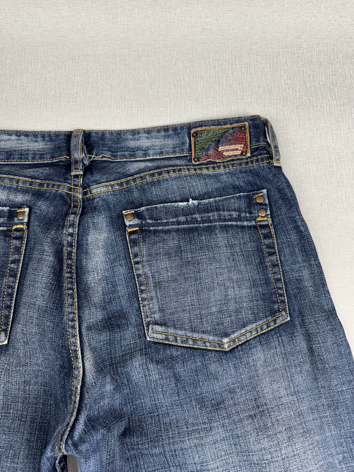 Japanese Brand Vintage Diesel Distressed Jeans Y2K Denim Pants size 34 Size US 34 / EU 50 - 6 Thumbnail