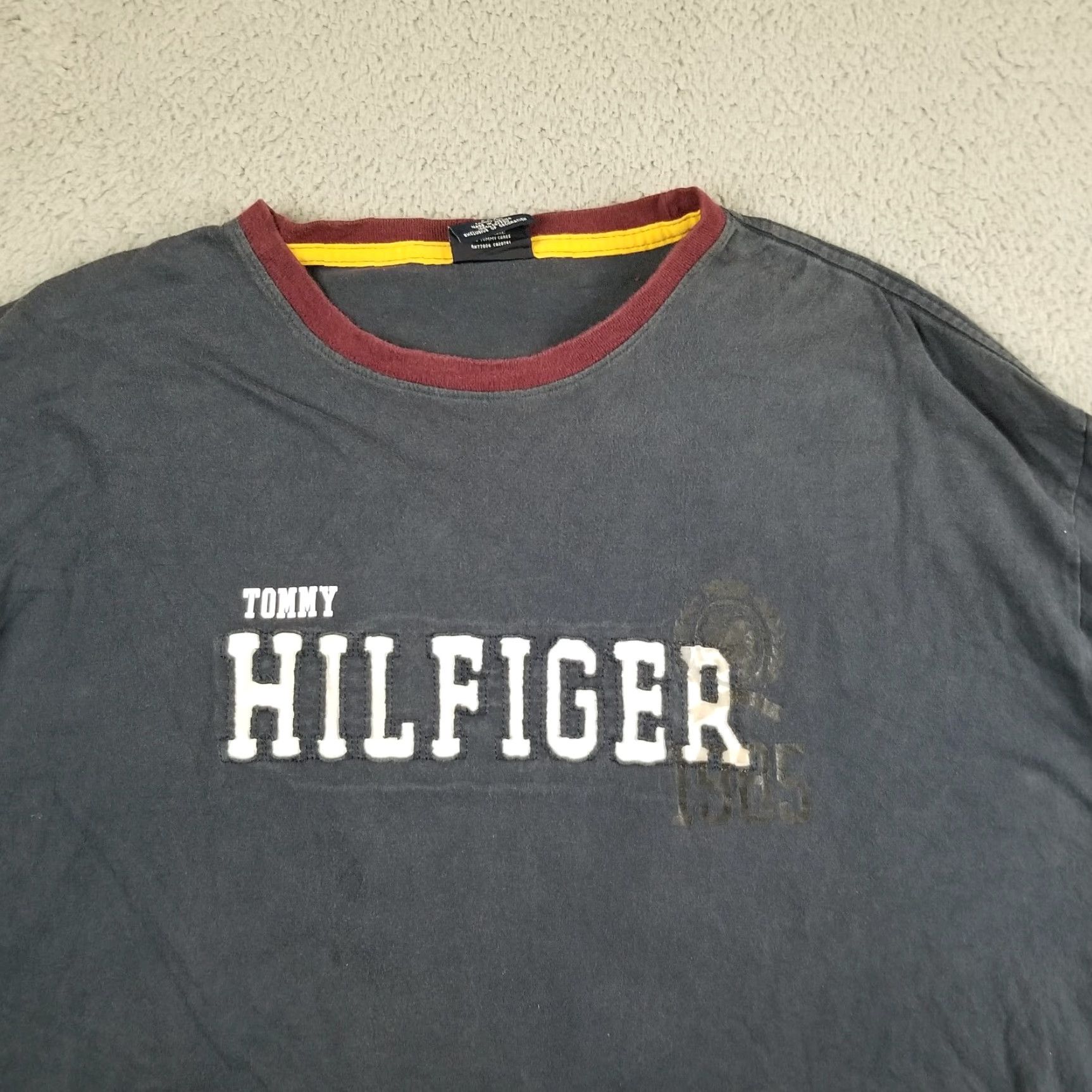Tommy Hilfiger VINTAGE Tommy Hilfiger T-Shirt Mens XXL Blue Long Sleeve 90s Cotton Knit Fashion Size US XXL / EU 58 / 5 - 2 Thumbnail