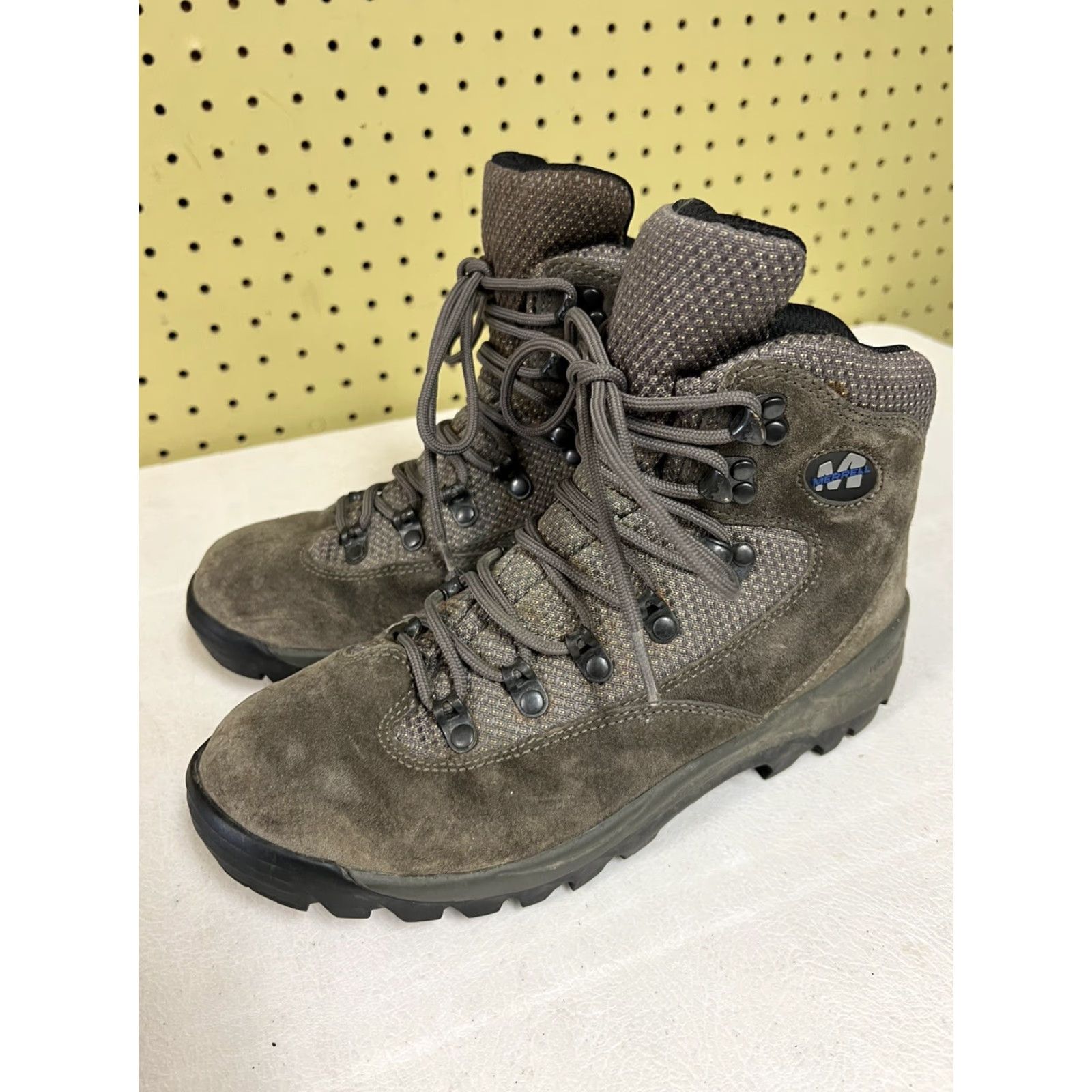 Merrell Merrell Eagle II Pewter Nubuck Leather Hiking Boots Vibram Women's 7.5 Euro 38 Boots Mid-Calf Pewter Womens Vibram Size US 8 / IT 38 - 4 Thumbnail