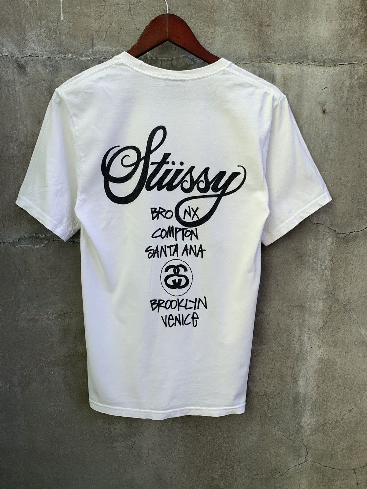 Stussy World Tour Tee Size US S / EU 44-46 / 1 - 10 Thumbnail