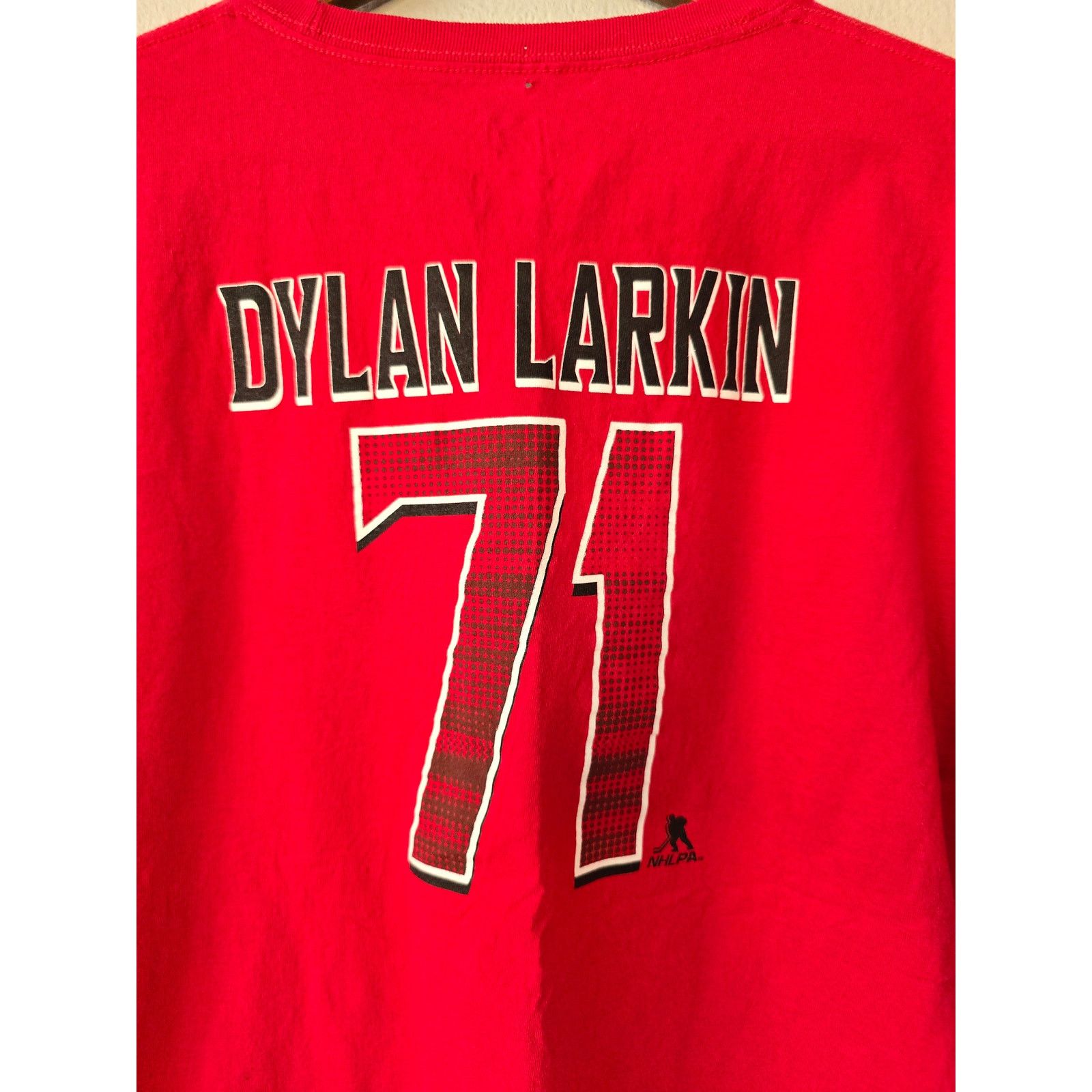 Other Detroit Red Wings Dylan Larkin 71 NHL Red XL Hockey Shirt Size US XL / EU 56 / 4 - 6 Thumbnail