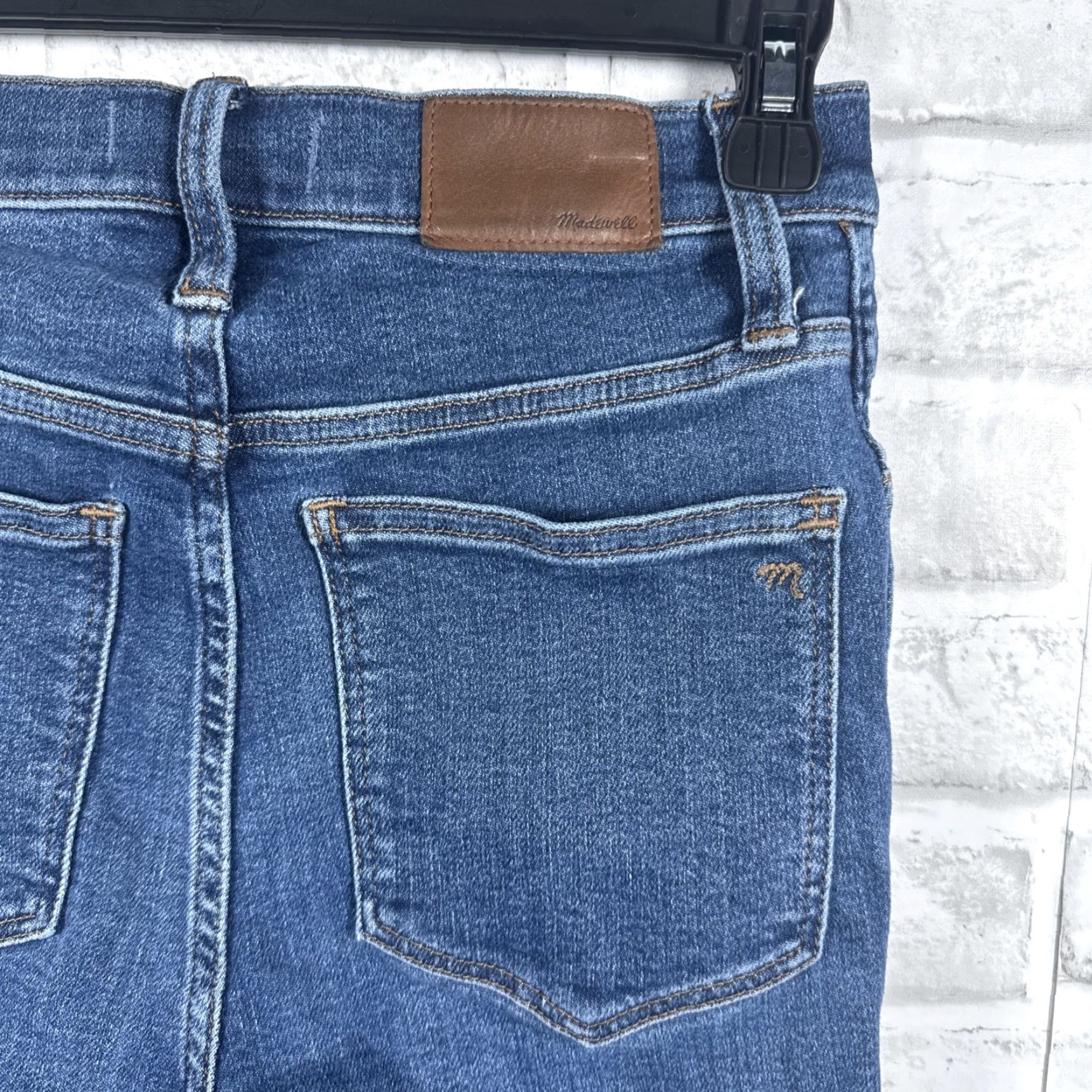 Madewell Madewell 10” High Rise Blue Jeans Womens Size 24 x 28 Size 42" / US 20 - 3 Thumbnail