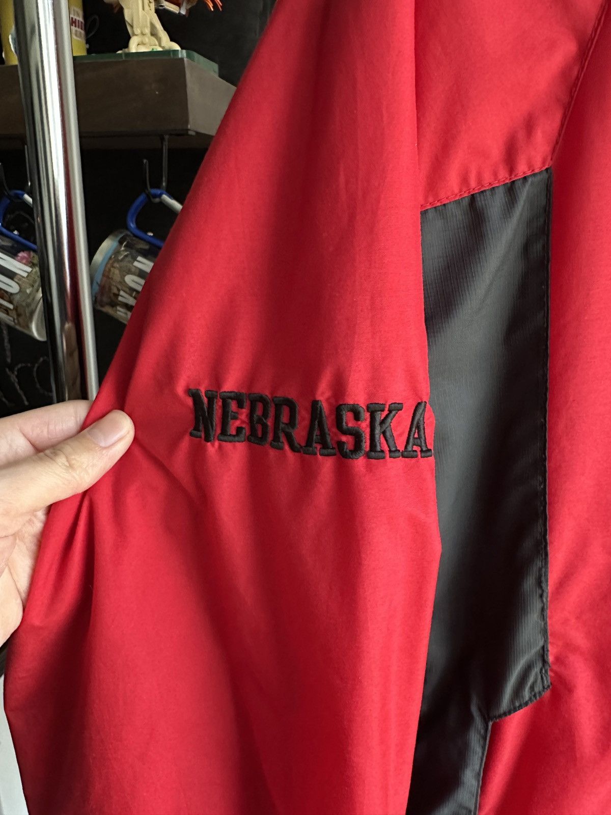 Nike Vintage Nike Nebraska Cornhuskers Center Swoosh Pullover Size US M / EU 48-50 / 2 - 4 Thumbnail