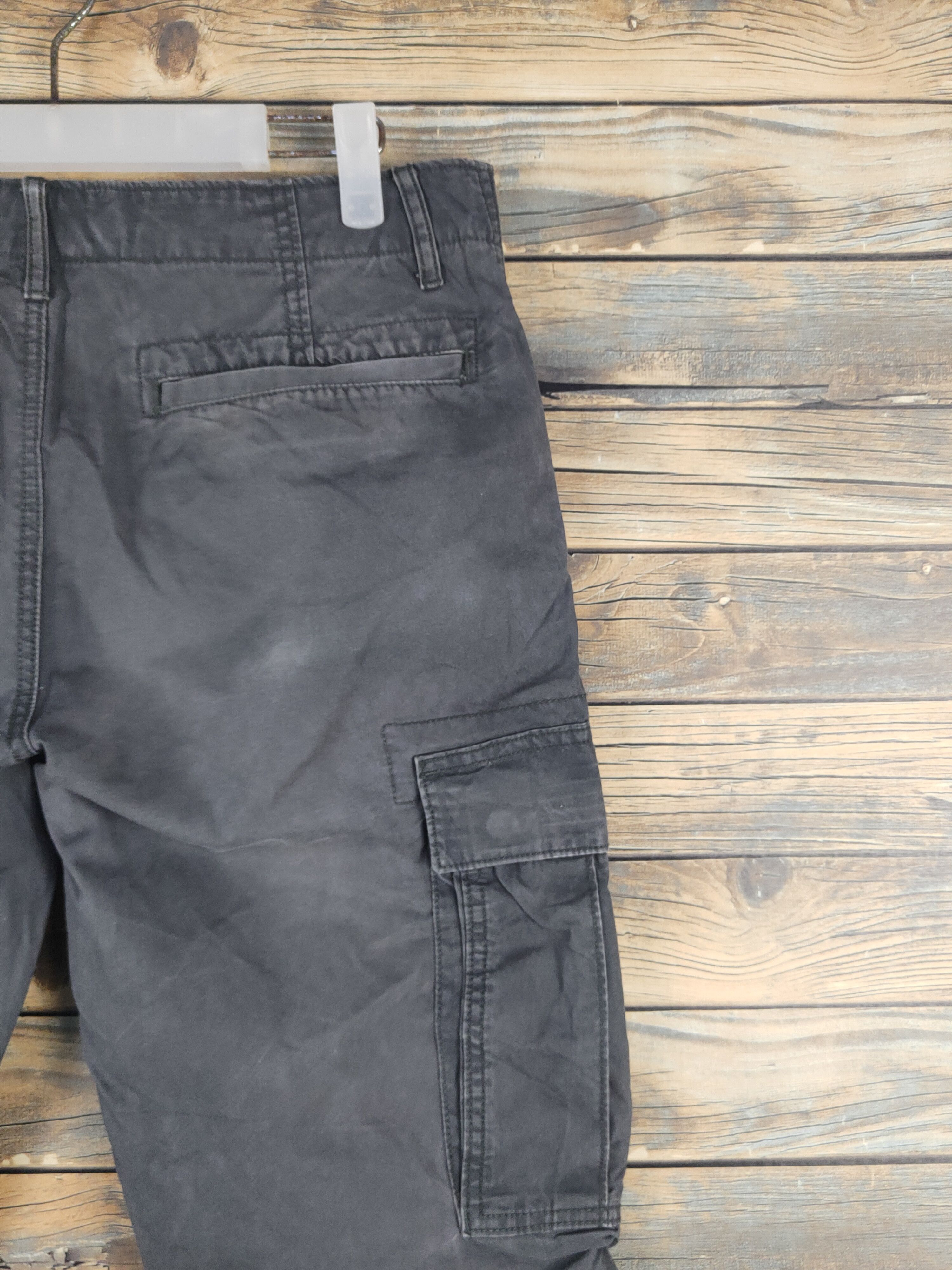 Japanese Brand DL Old Navy Black Faded Multipocket Cargo Pants #1535 Size US 31 - 10 Thumbnail