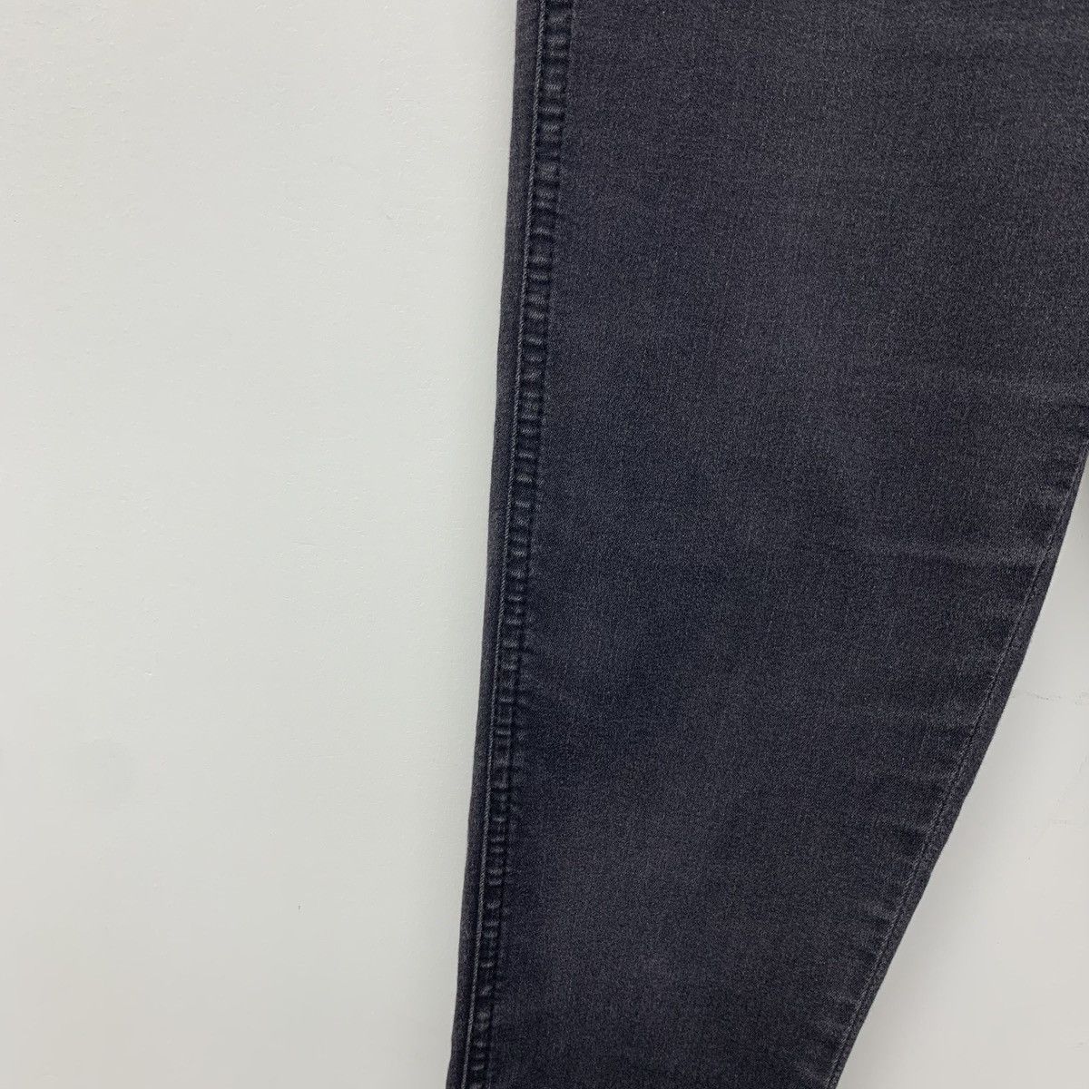 Prada Prada Black Casual Denim Pants K26WX Size 26" / US 2 / IT 38 - 4 Thumbnail