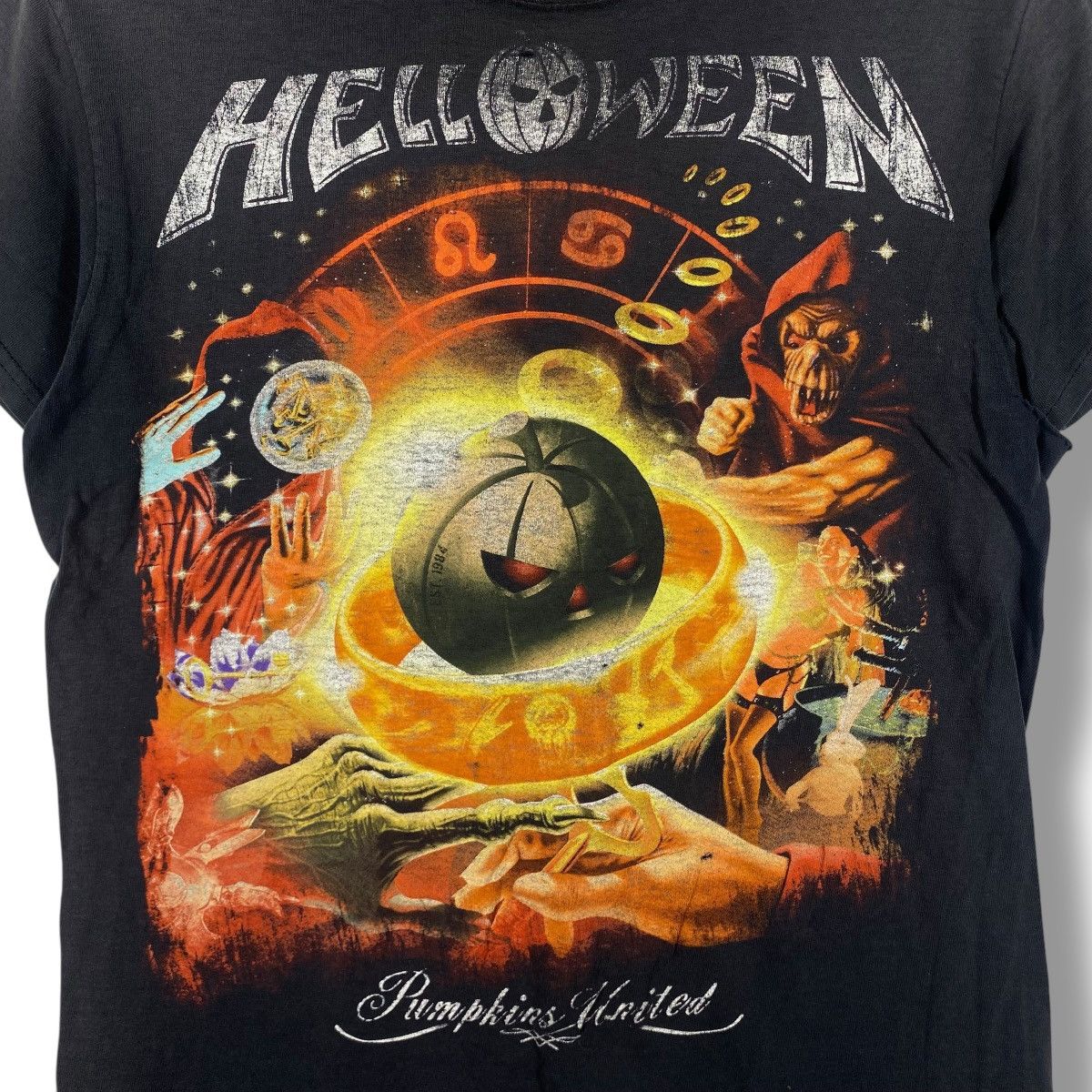 Band Tees Trash Distressed HELLOWEEN Pumpkins United Japan Tee Shirt Size US M / EU 48-50 / 2 - 2 Thumbnail