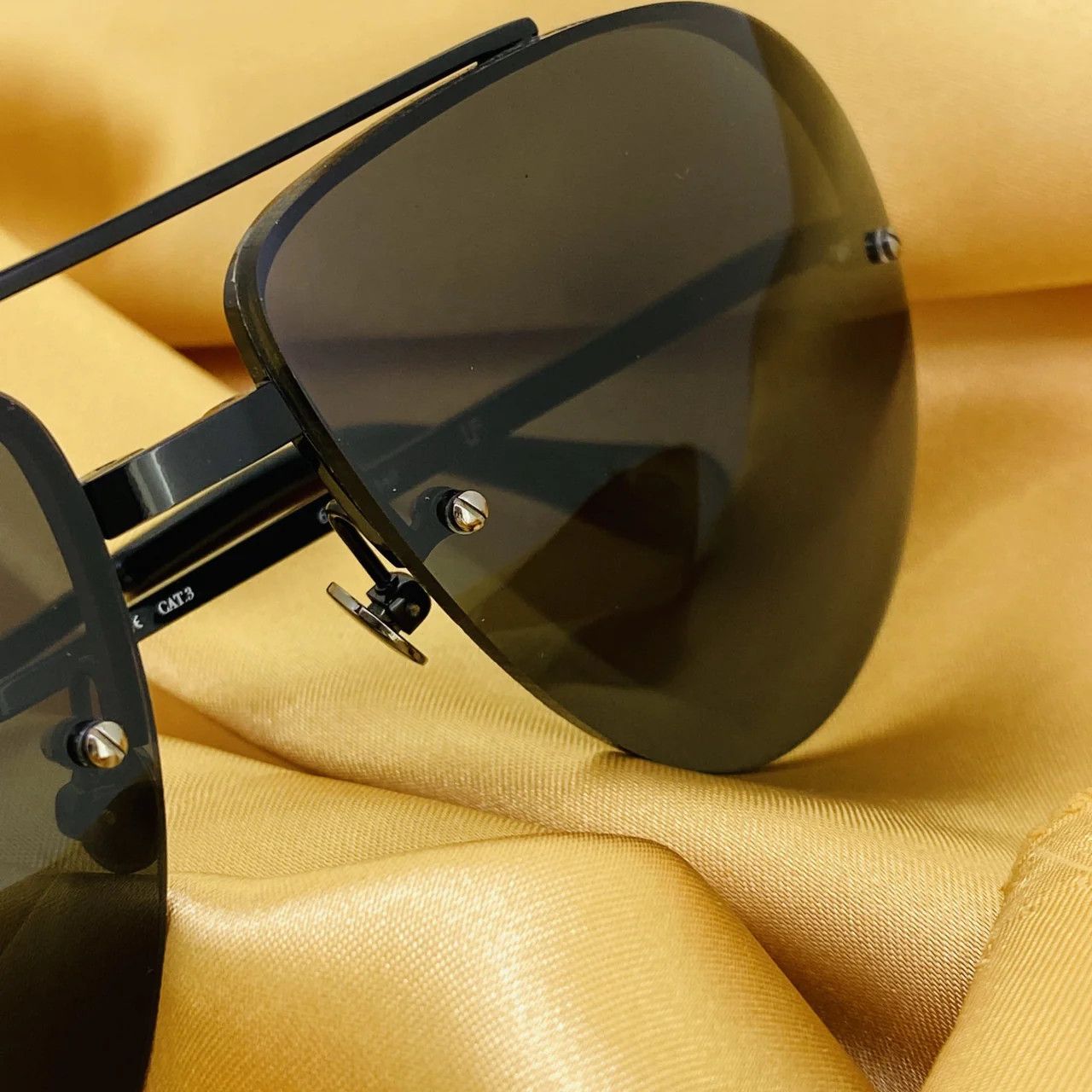 Ann Demeulemeester Ann Demeulemeester Sunglasses Black and Grey Size ONE SIZE - 7 Thumbnail