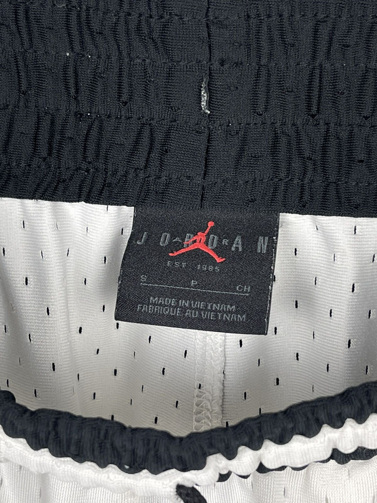 Jordan Brand Jordan Dri-Fit Sport Diamond Mesh Shorts Men’s Size S Size US 29 - 8 Thumbnail