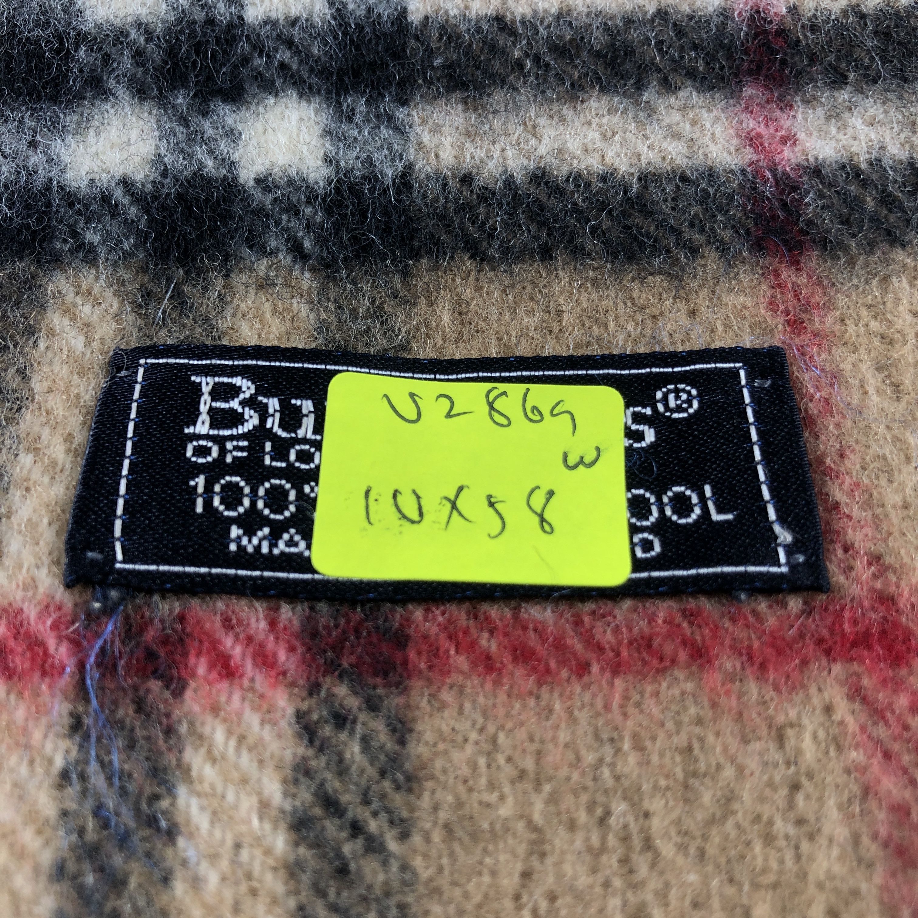 Burberry Burberry Tan Nova Check Wool Scarf Muffler V2869 Size ONE SIZE - 18 Thumbnail