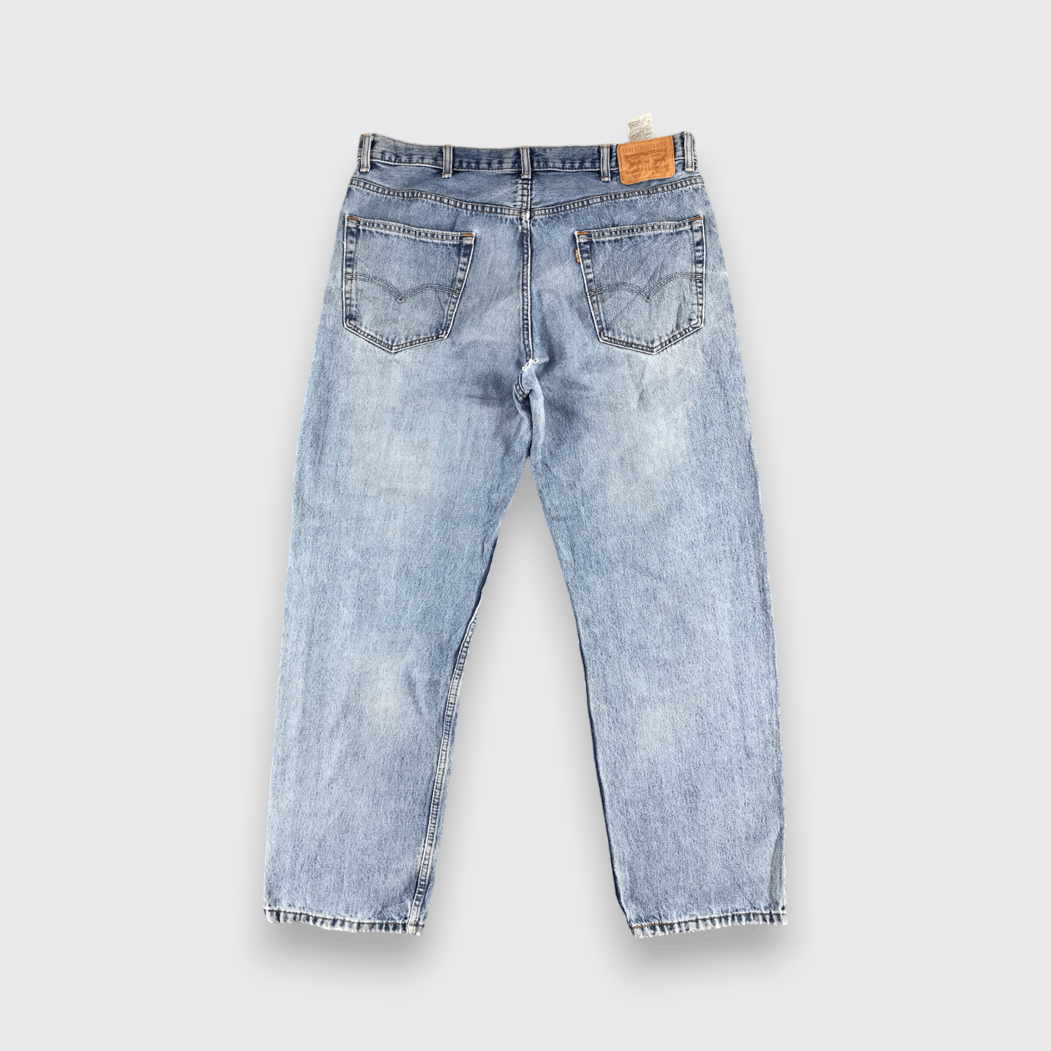 Levi's Vintage Levis 550 Jeans Faded Blue Distressed Denim -J549 Size US 39 - 2 Thumbnail