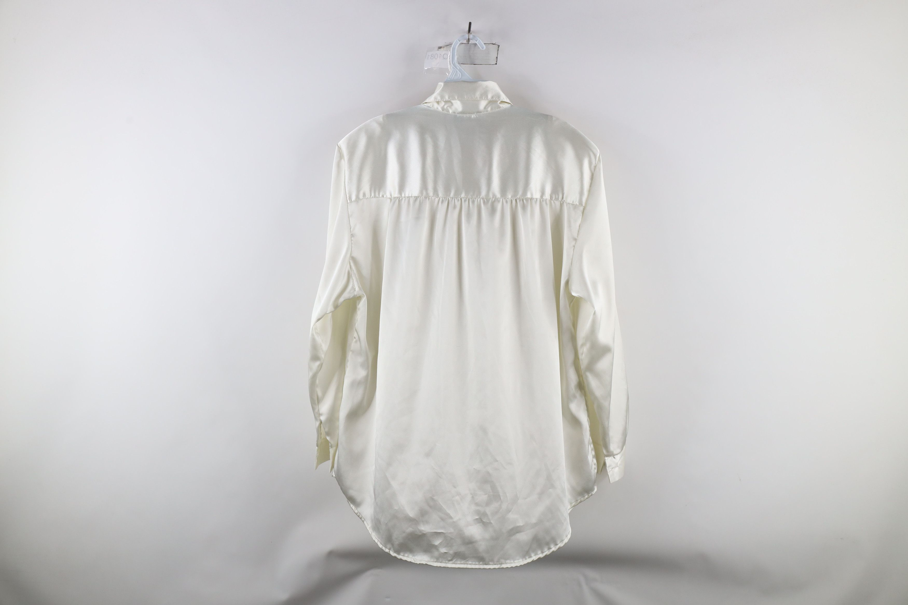 Vintage Vintage 90s Streetwear Necklace Collared Button Shirt USA Size L / US 10 / IT 46 - 12 Thumbnail
