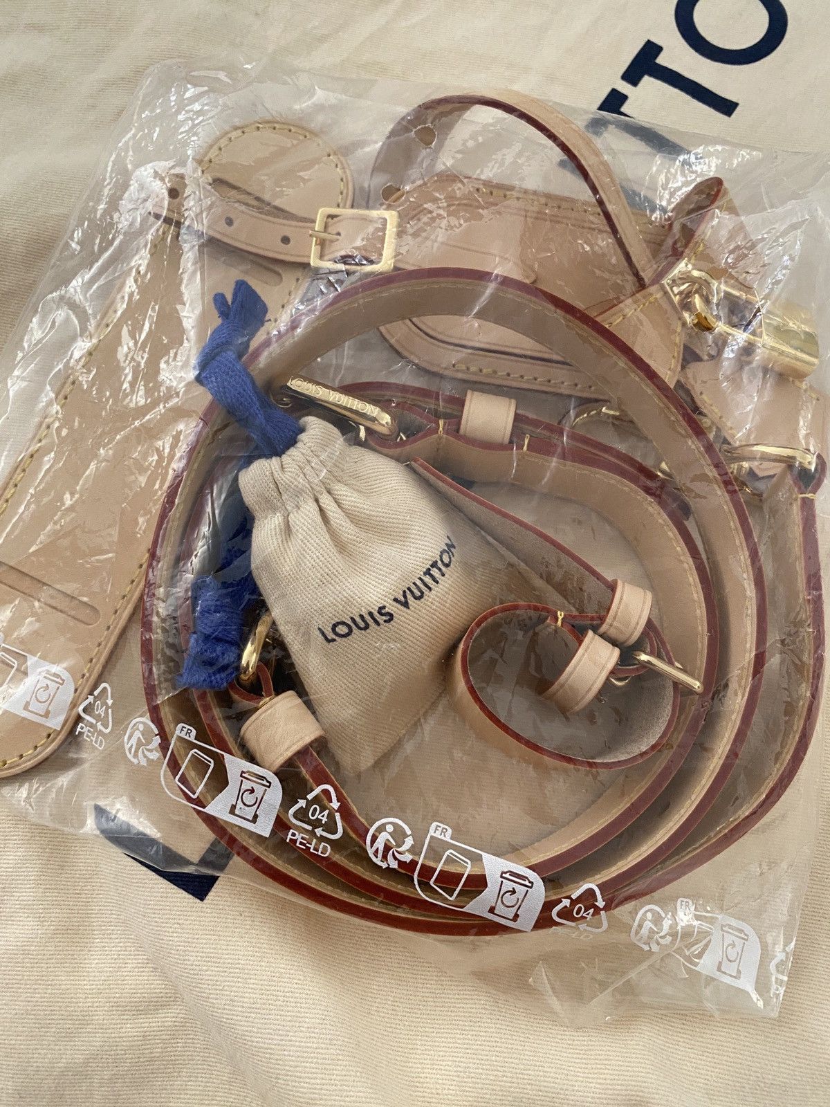 Louis Vuitton × Takashi Murakami Louis Vuitton Murakami Keepall Bandoulière 45 Monogram White Size ONE SIZE - 14 Thumbnail