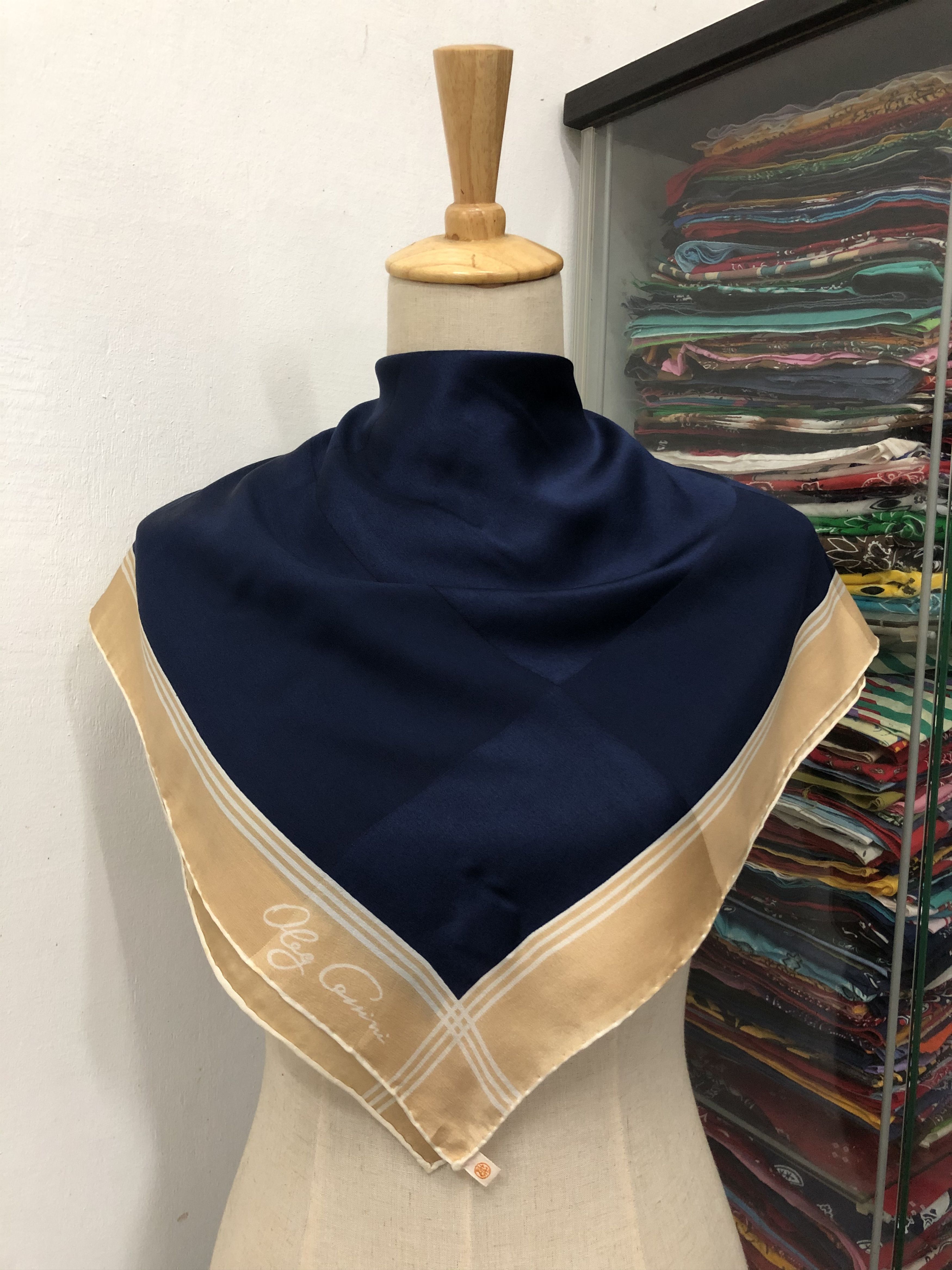 Vintage Vintage Silk Scarf Size ONE SIZE - 1 Thumbnail