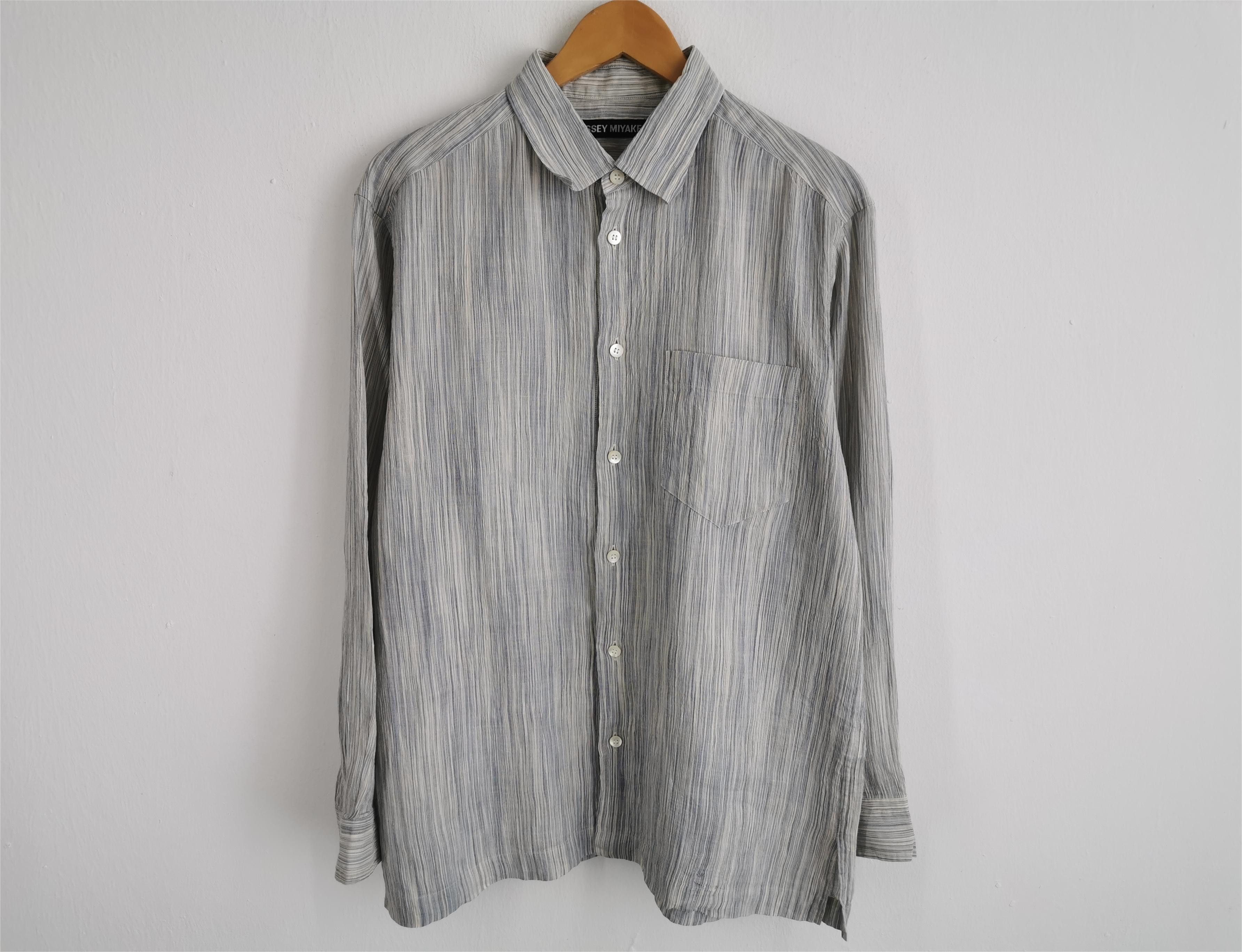 Issey Miyake Vintage 90s Issey Miyake Button Shirt Made In Japan Size L Size US L / EU 52-54 / 3 - 2 Thumbnail