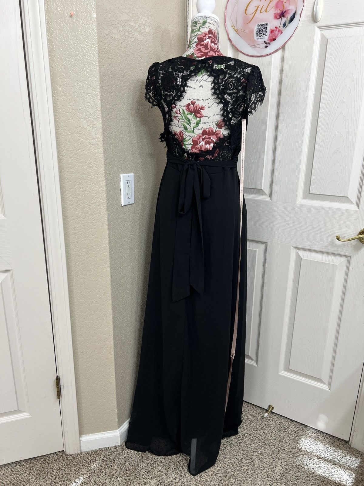 Lulus Lulu's Momentous Moments Black Lace Backless Maxi Dress Size L / US 10 / IT 46 - 4 Thumbnail