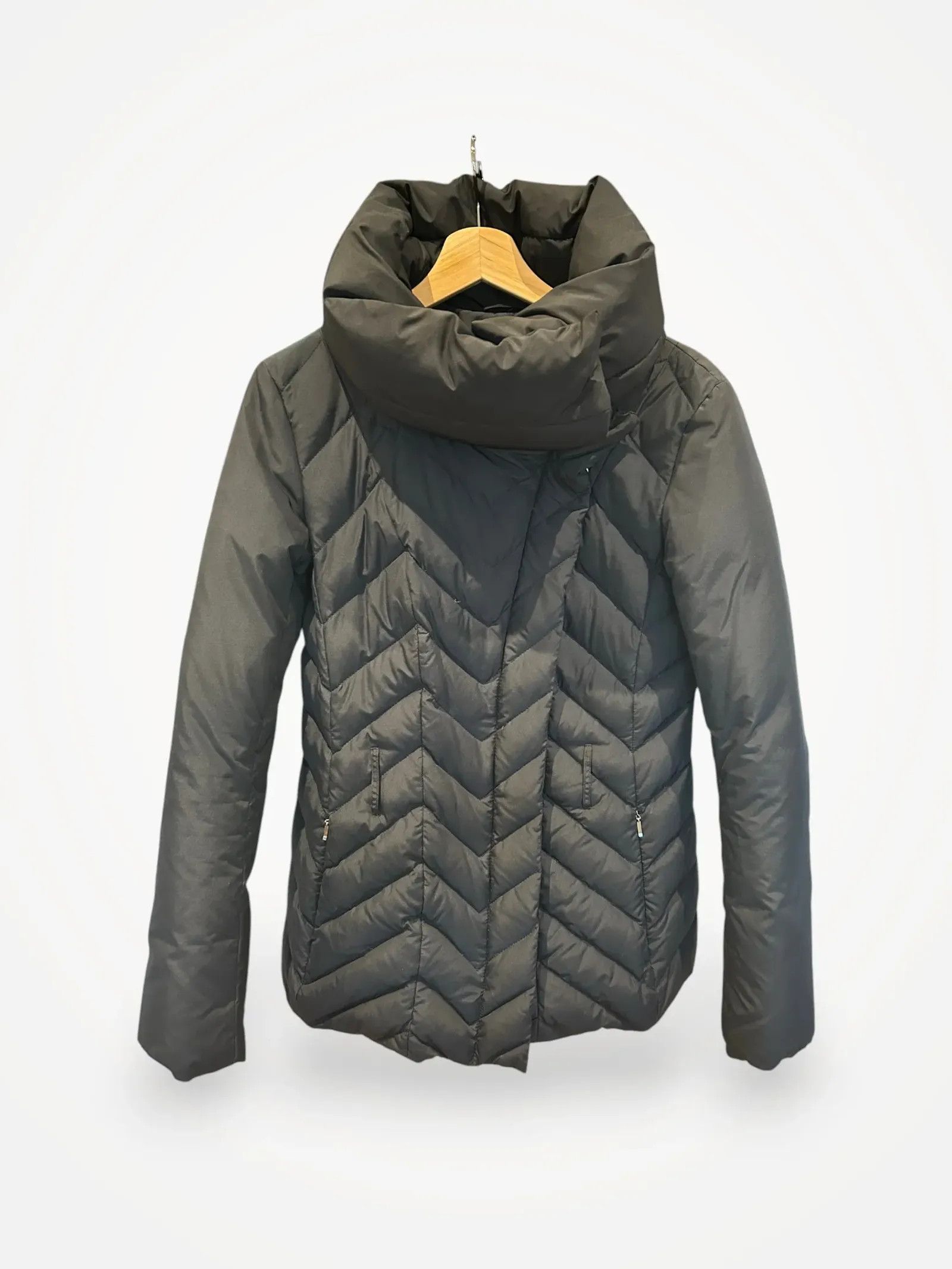 eS Jolie by ES Down Jacket Size S / US 4 / IT 40 - 1 Thumbnail