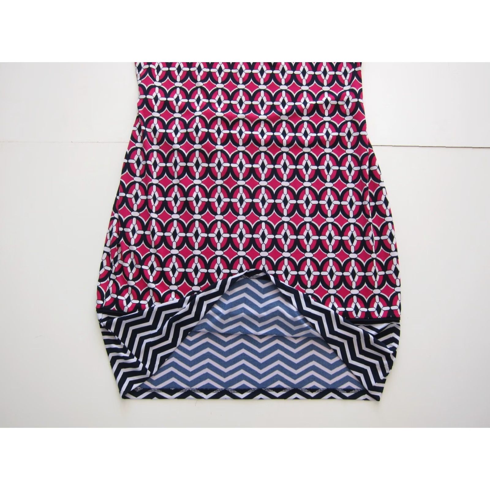 Liz Claiborne Vtg Liz Claiborne Pink Blue White Geometric Stretch Sleeveless Sheath Dress L Size L / US 10 / IT 46 - 7 Thumbnail