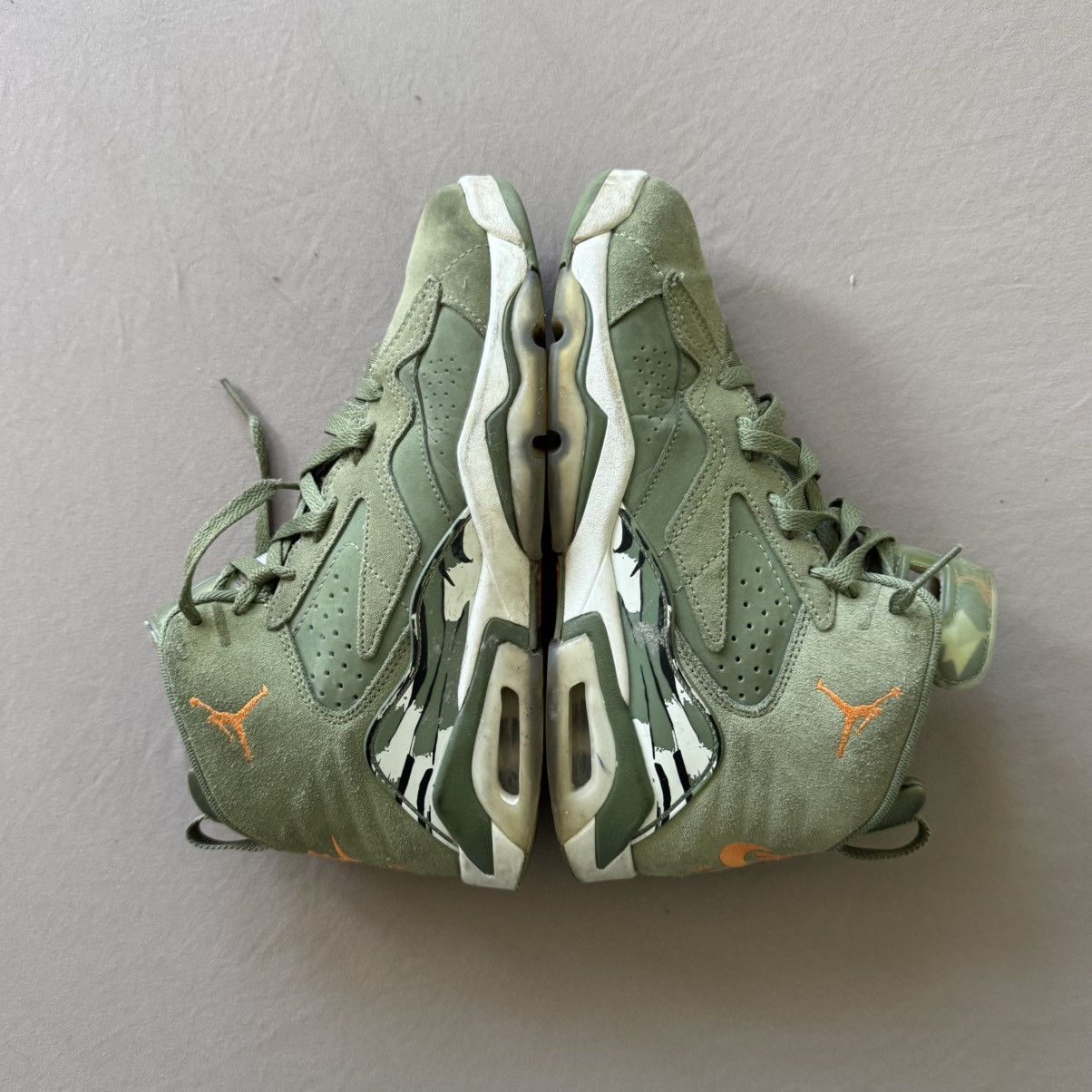 Jordan Brand Nike Jordan MVP ‘Sky J Light Olive' Sneakers Size US 7 / EU 40 - 2 Thumbnail