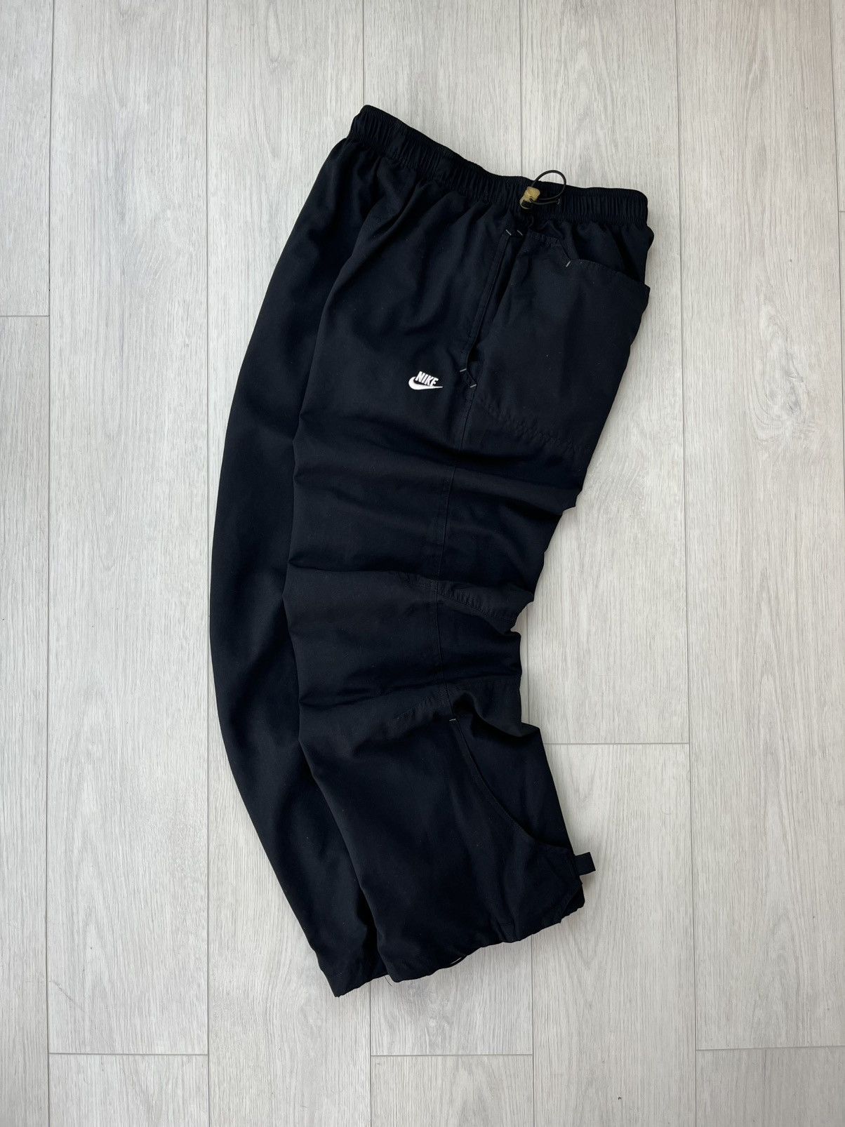 Nike Vintage Nike Baggy Track Pants AirMax 95 Y2K 90s Drill Hype Size US 32 / EU 48 - 1 Thumbnail