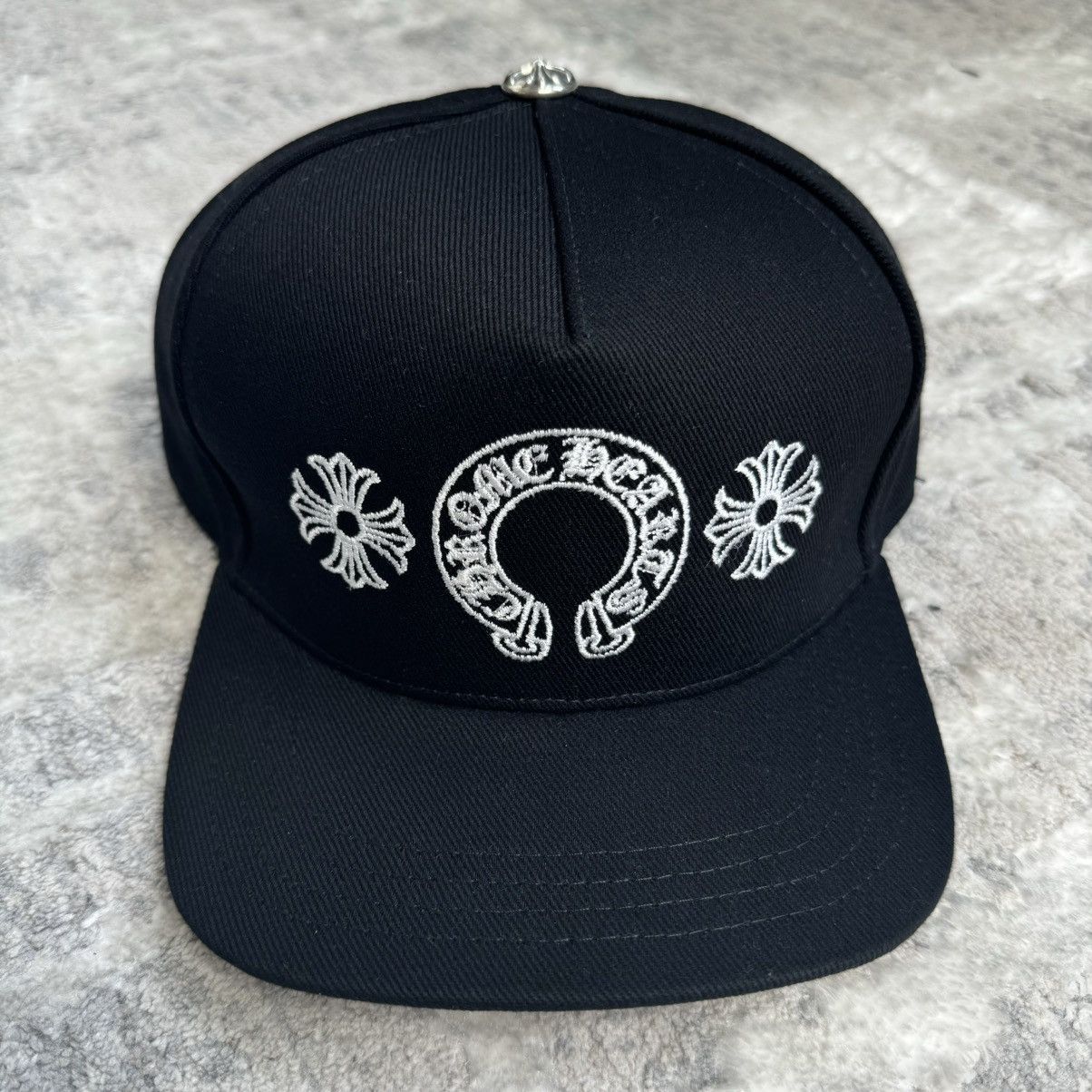 ★Chrome Hearts★ Horseshoe Denim Baseball Hat ブラック Chrome Hearts Black Denim Horseshoe Logo Hat – Savonches