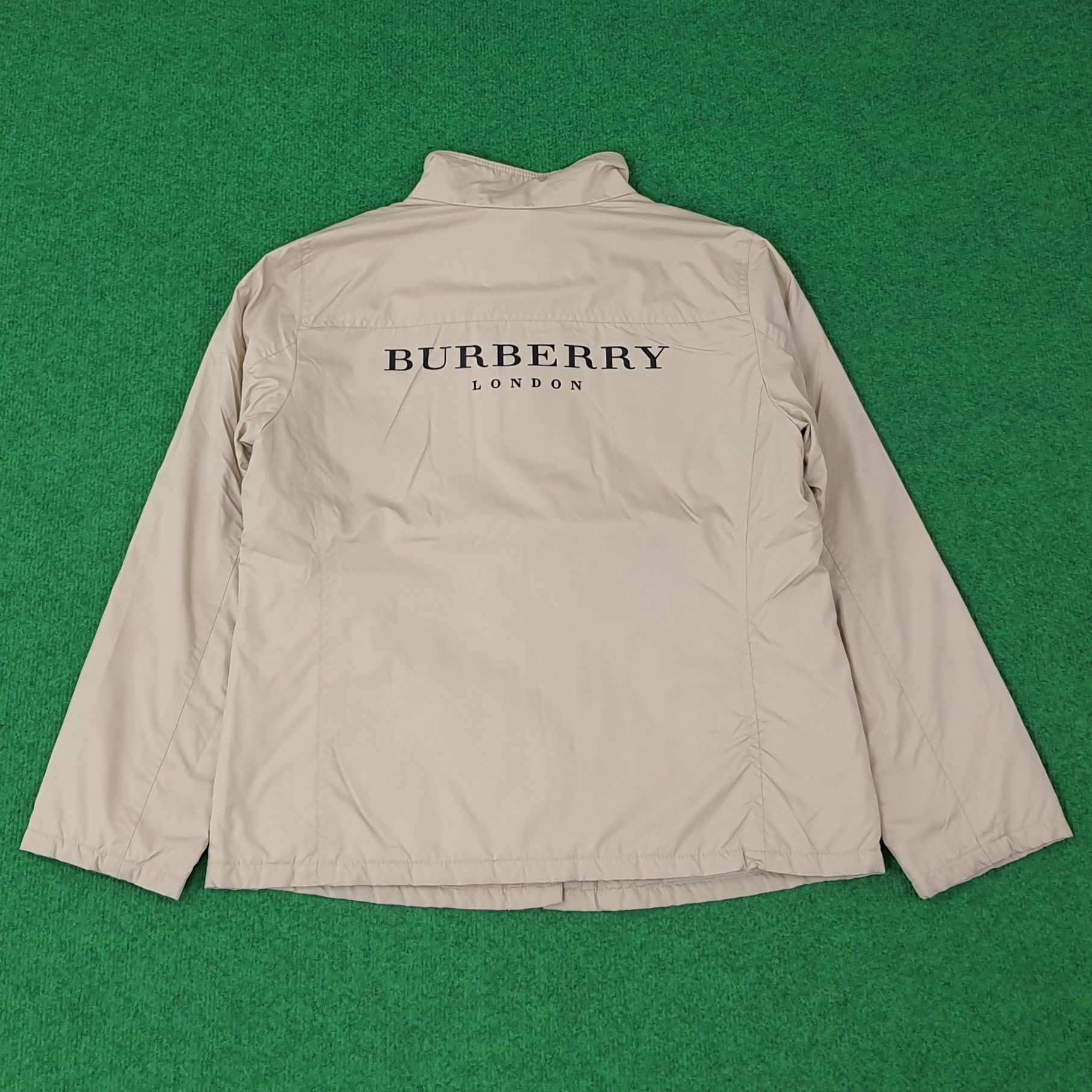 Burberry Vintage Burberry London Jacket C253N25 Size US S / EU 44-46 / 1 - 1 Thumbnail