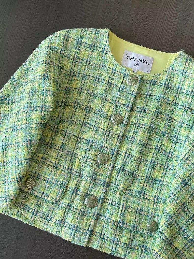 Chanel Chanel 19 Spring and Summer Preview Series Avocado Green J Size XXS / US 00 / IT 34 - 8 Thumbnail