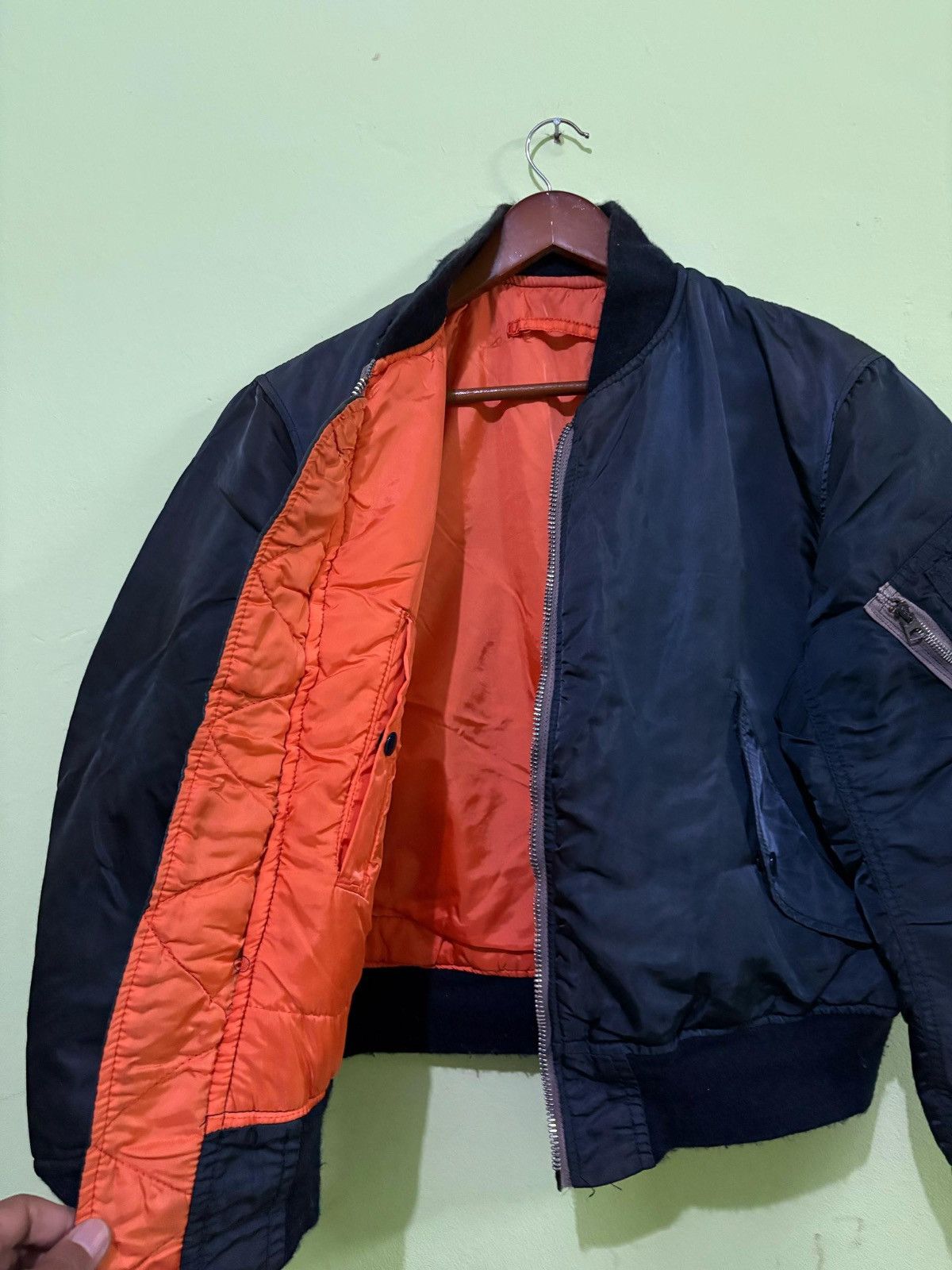 Alpha Industries × Vintage Vintage Alpha Industries MA-1 Flight Jacket Bomber Jacket Size US L / EU 52-54 / 3 - 4 Thumbnail