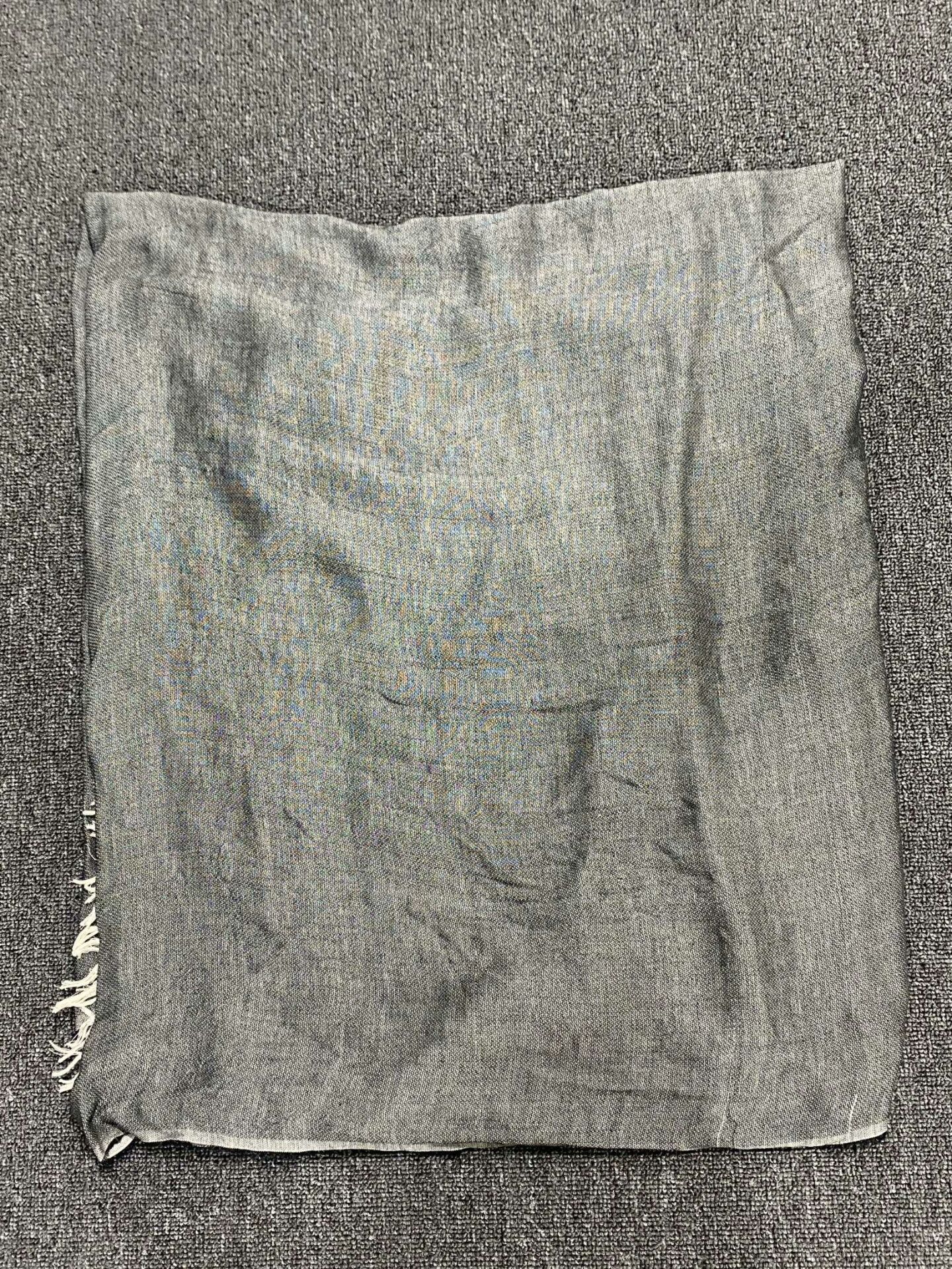 Chanel Chanel Retro Gray Scarf one size Men Size ONE SIZE - 1 Thumbnail