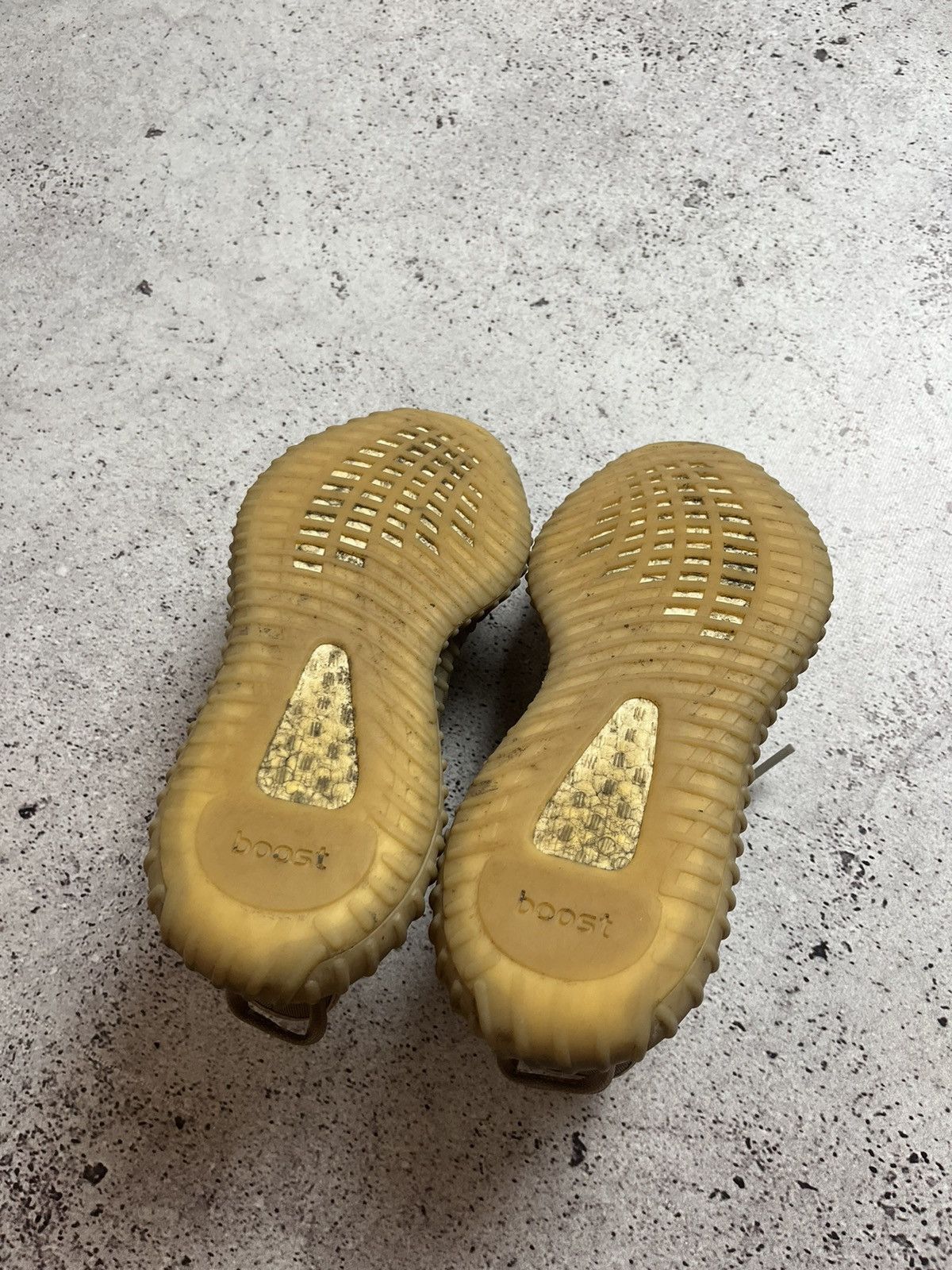 Adidas × Kanye West Adidas Yeezy Boost v2 Mono Mist GW2871 Size US 7 / EU 40 - 6 Thumbnail
