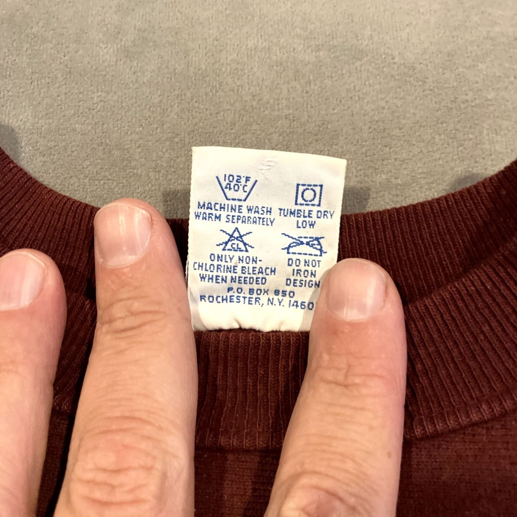 Champion VINTAGE Champion Reverse Weave Fordham University Sweatshirt RARE GBA XL Size US XL / EU 56 / 4 - 5 Thumbnail