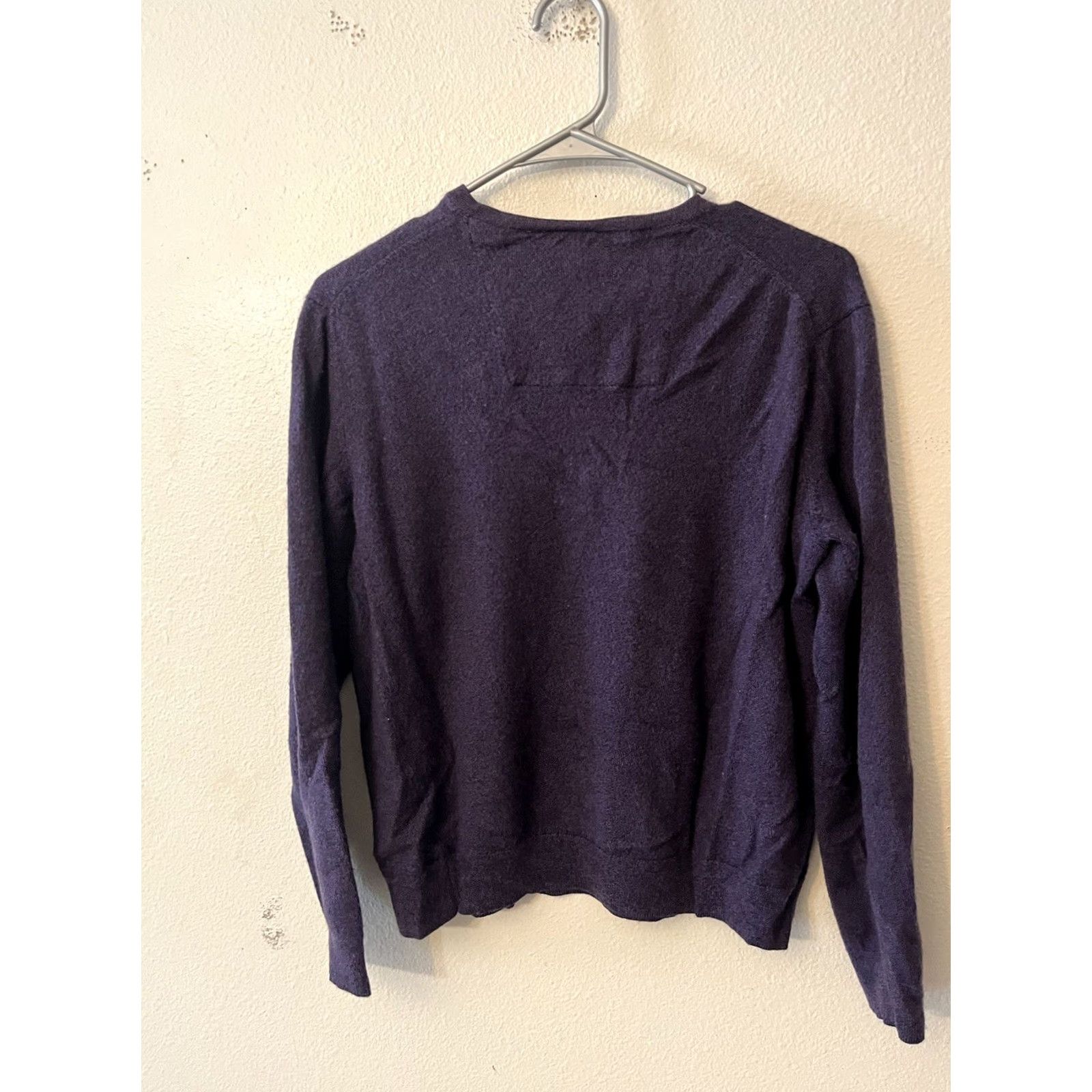Calvin Klein Calvin Klein Merino Wool Purple V-Neck Pullover Sweater Mens Medium Size US M / EU 48-50 / 2 - 2 Thumbnail