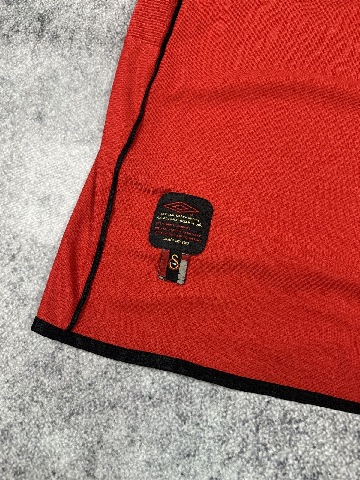 Umbro Vintage Umbro Galatasaray Soccer Jersey Blokecore Rare S Size US S / EU 44-46 / 1 - 3 Thumbnail