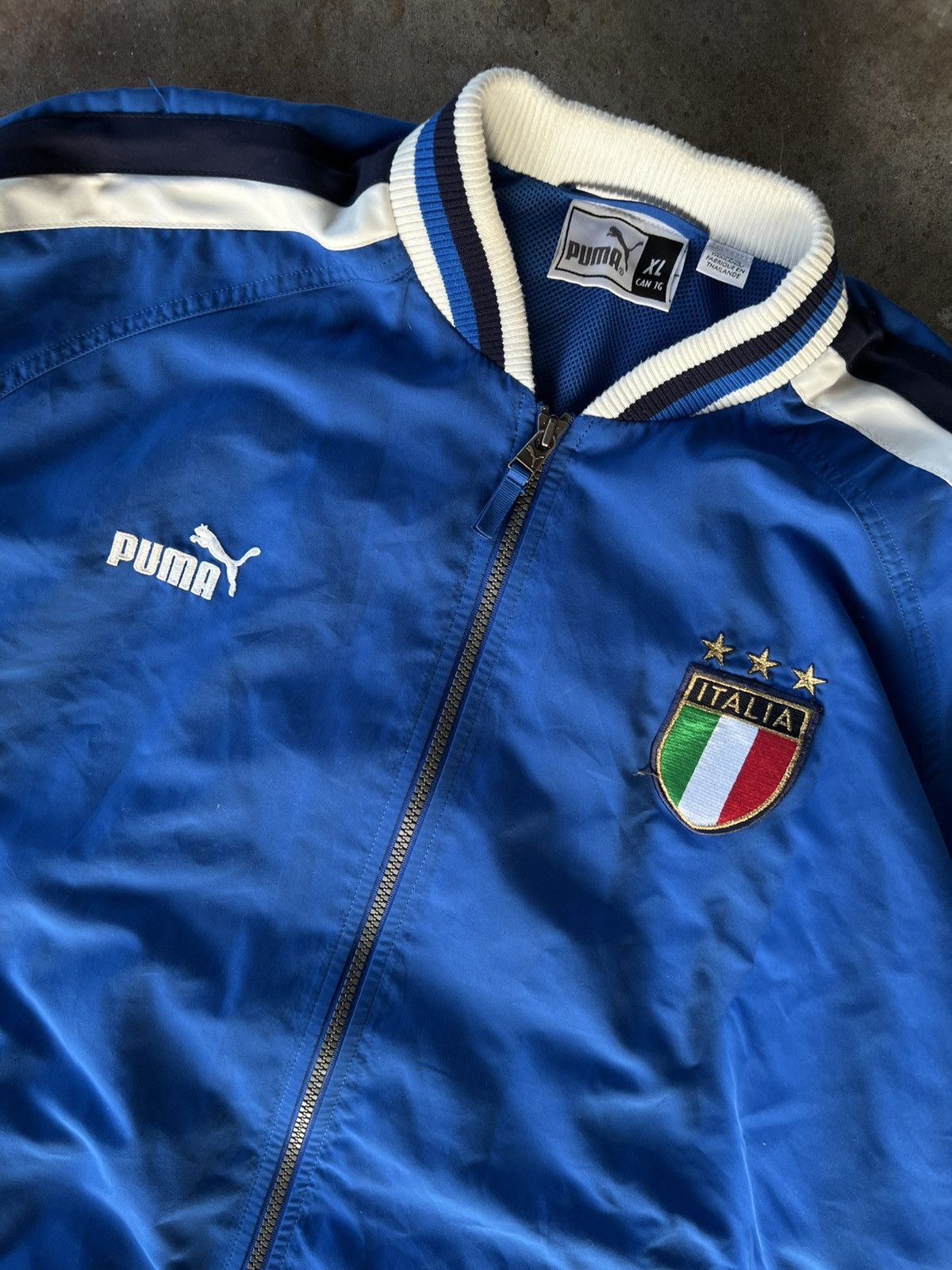Puma Vintage 90’s Puma Italy 🇮🇹 National Team Zip Up Light Jacket Size US XL / EU 56 / 4 - 3 Thumbnail