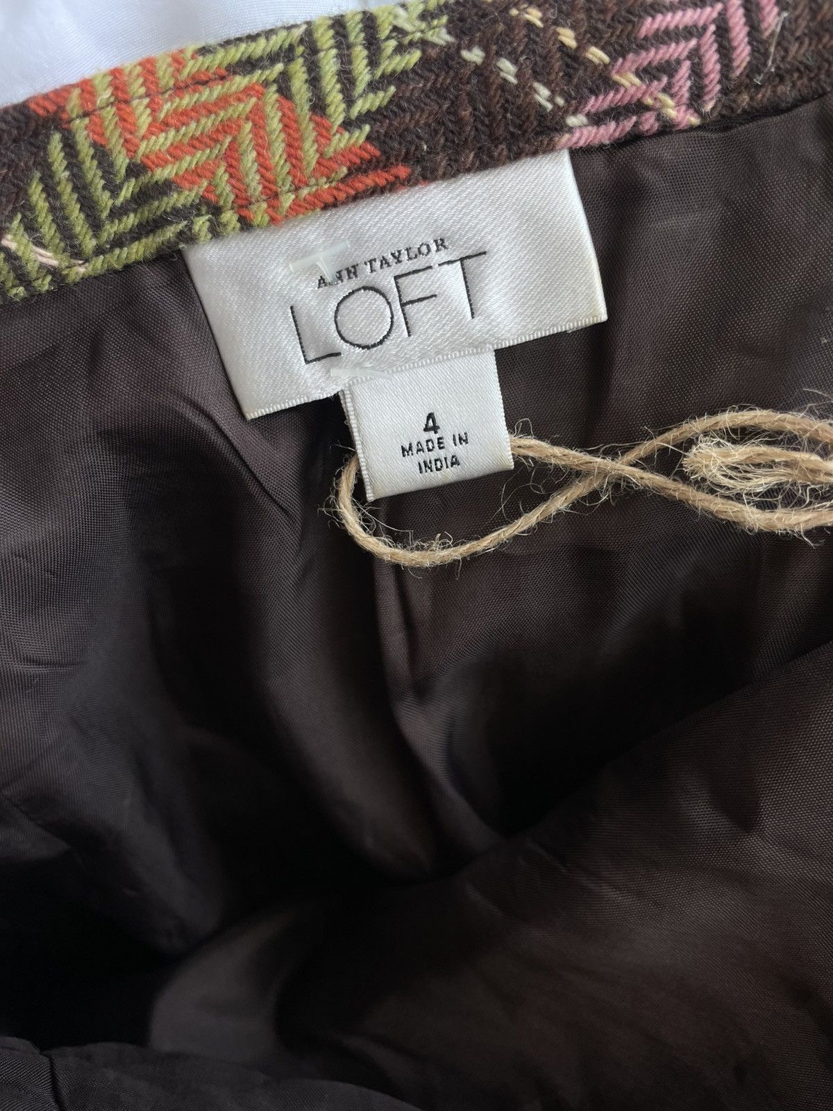 Ann Taylor Amn Taylor skirt Size 26" / US 2 / IT 38 - 14 Thumbnail