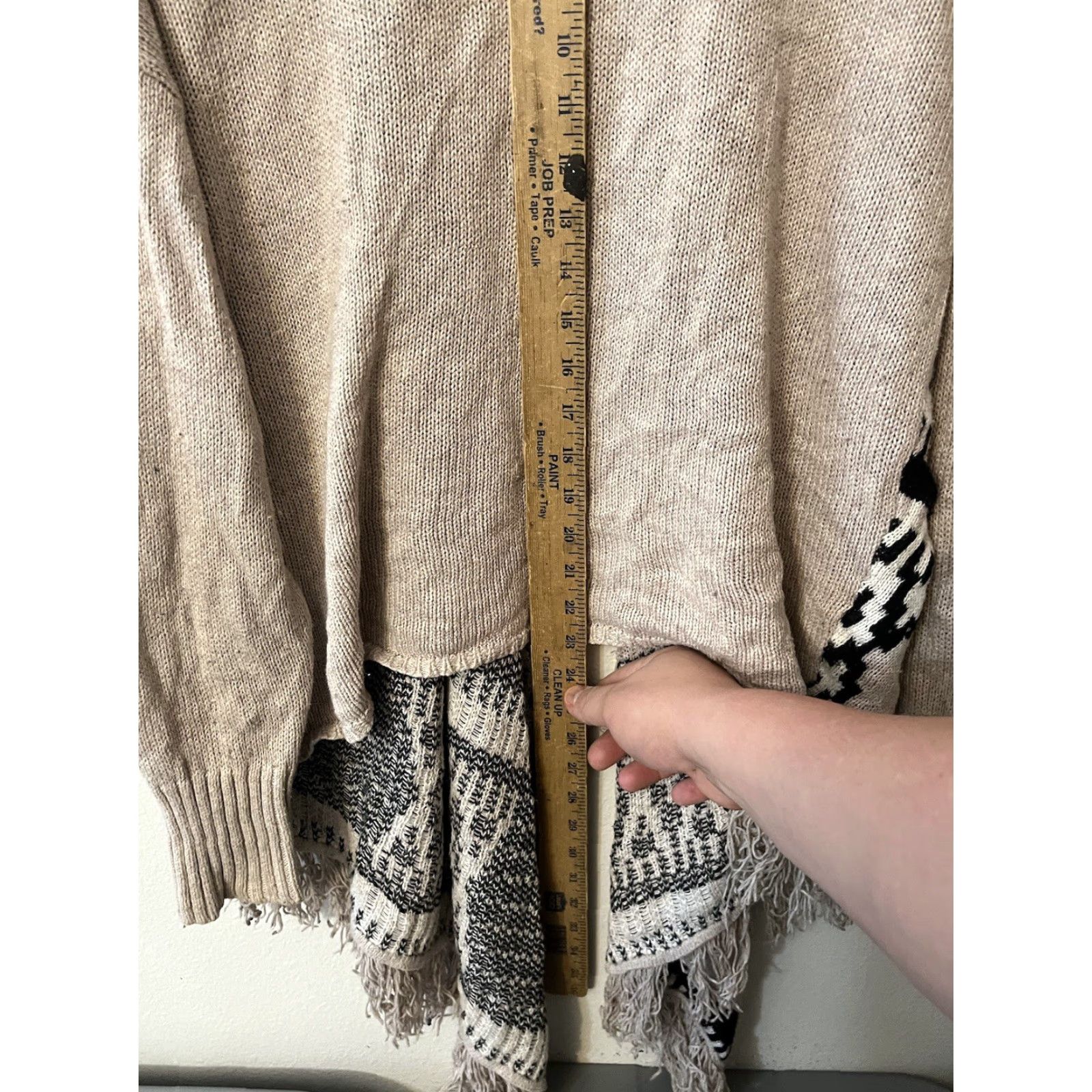 American Eagle Outfitters VINTAGE American Eagle Oufitters Womens Sweater Size L Waterfall Open Front Aztec Fringe Size L / US 10 / IT 46 - 4 Thumbnail