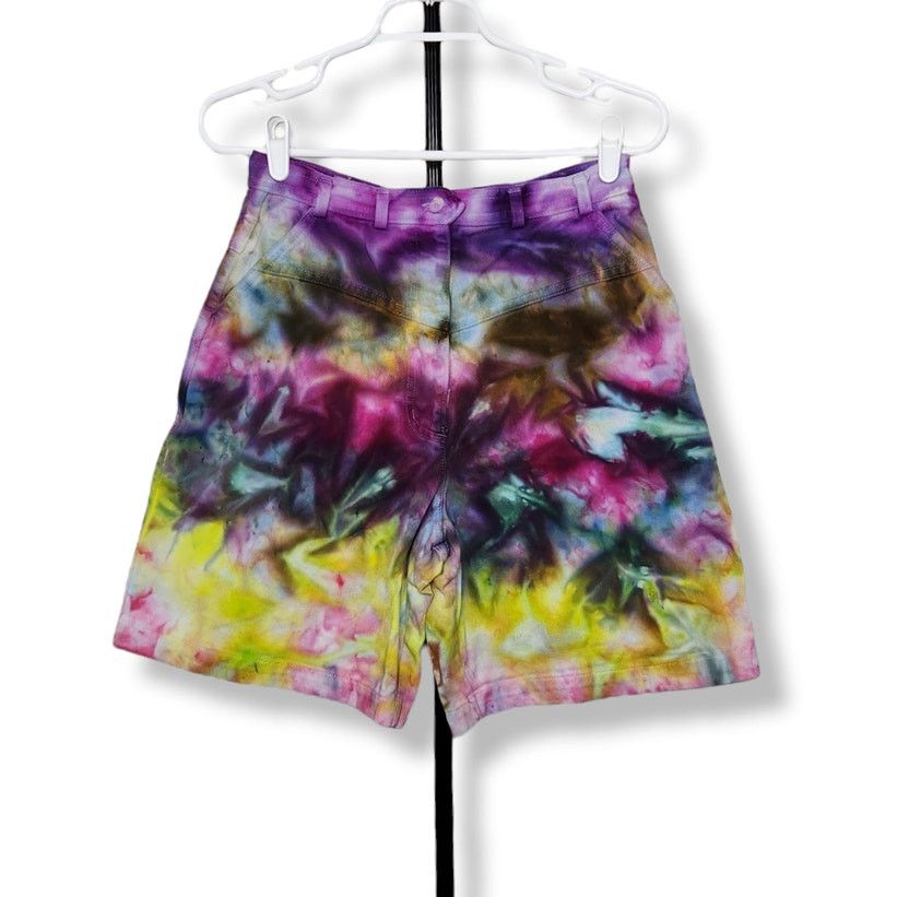 Woolrich Woolen Mills Vintage Woolrich High Waist Mom Shorts Ice Tie Dye Size 10 Size 28" / US 6 / IT 42 - 1 Thumbnail
