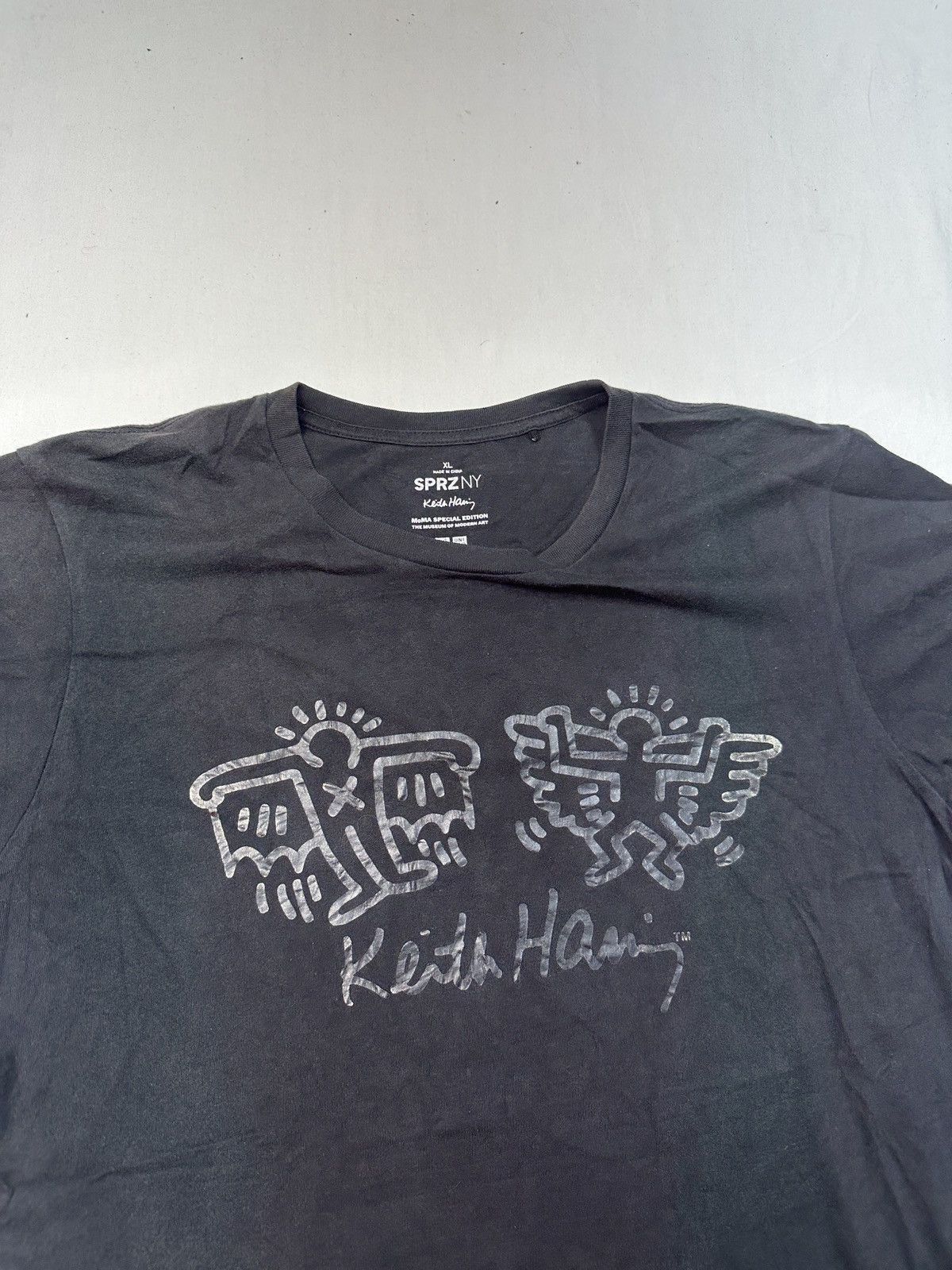 Other Uniqlo X Keith Haring MoMA special edition tee Size US XL / EU 56 / 4 - 7 Thumbnail
