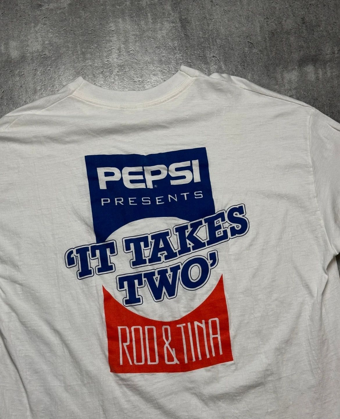 Vintage Vintage 90s tina turner & rod stewart pepsi tshirt Size US XL / EU 56 / 4 - 2 Thumbnail