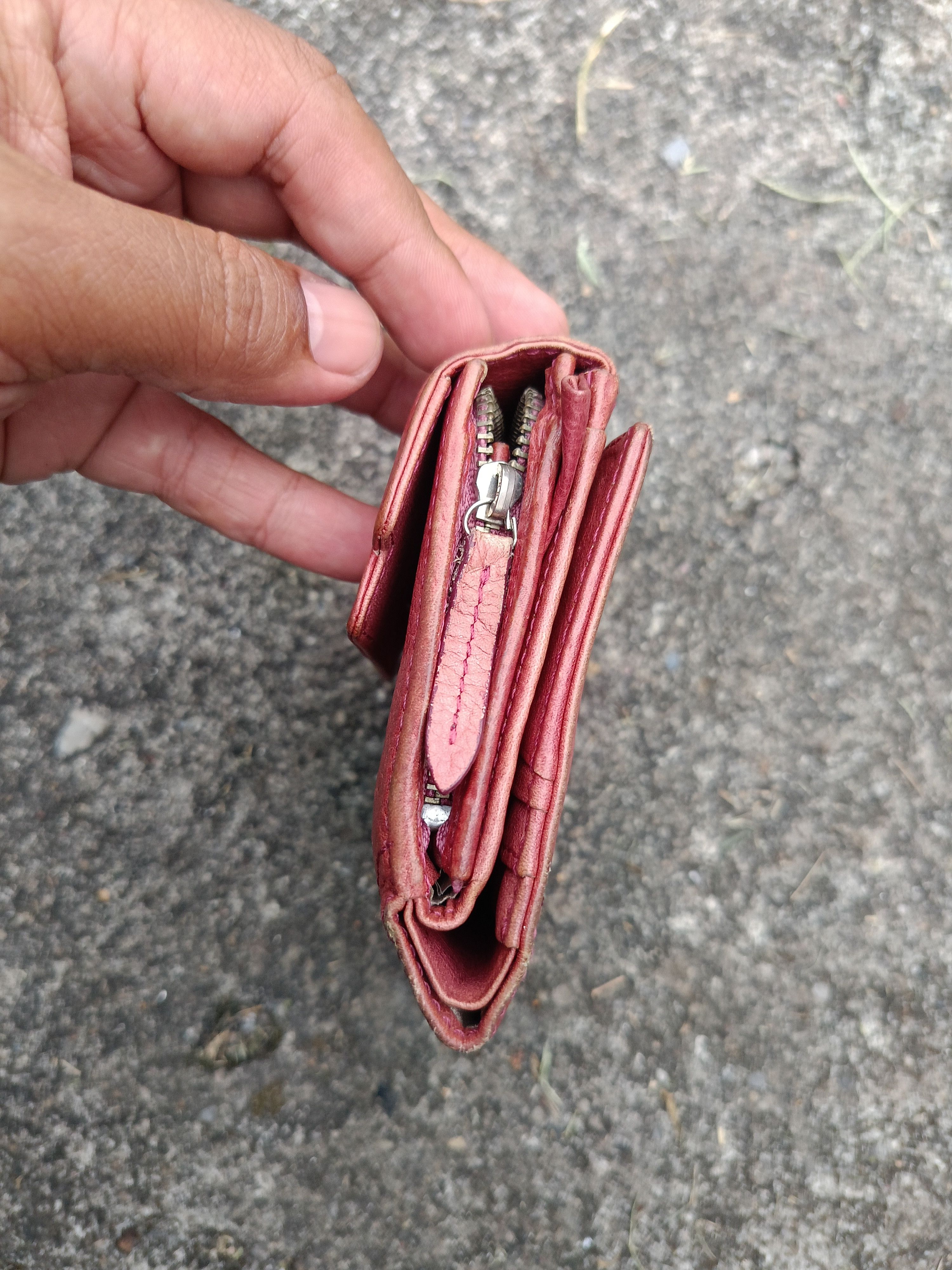 Japanese Brand EPOI GANZO VINTAGE TRI-FOLD WALLET SOFT LEATHER Size ONE SIZE - 4 Thumbnail