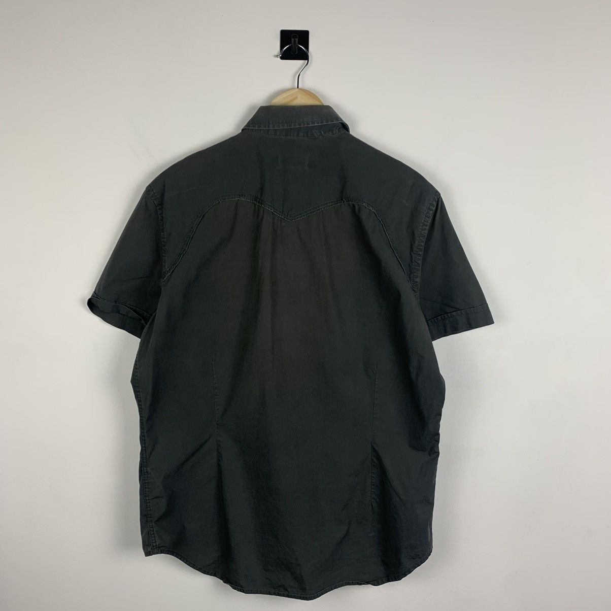 Diesel Vintage Diesel Multipocket Shirt Short Sleeve Size XL Faded Size US XL / EU 56 / 4 - 10 Thumbnail