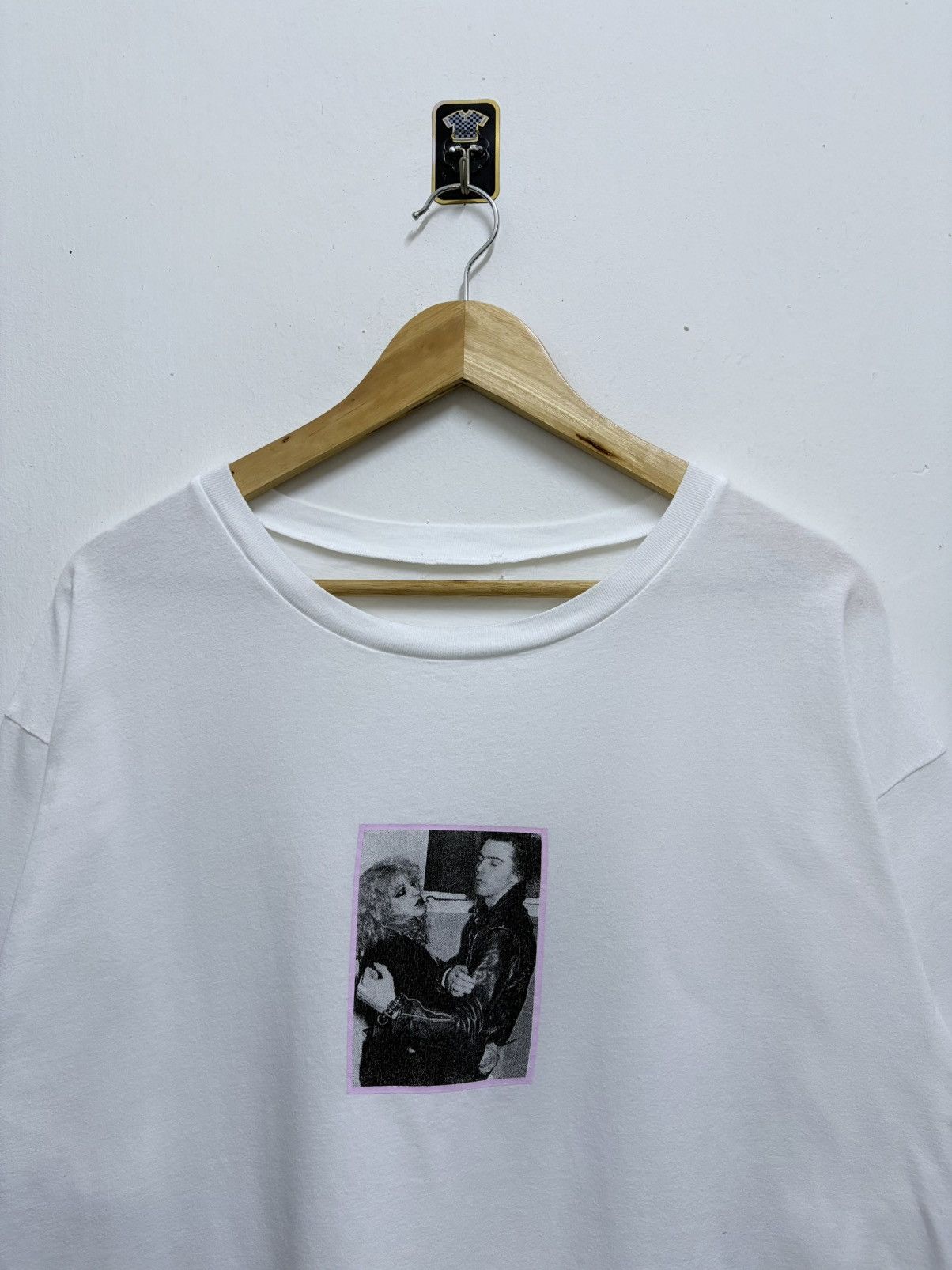 POP MAGAZINE 2000's Sid Vicious & Nancy Photo by Chalkie Davies T-Shirt Size US L / EU 52-54 / 3 - 3 Thumbnail