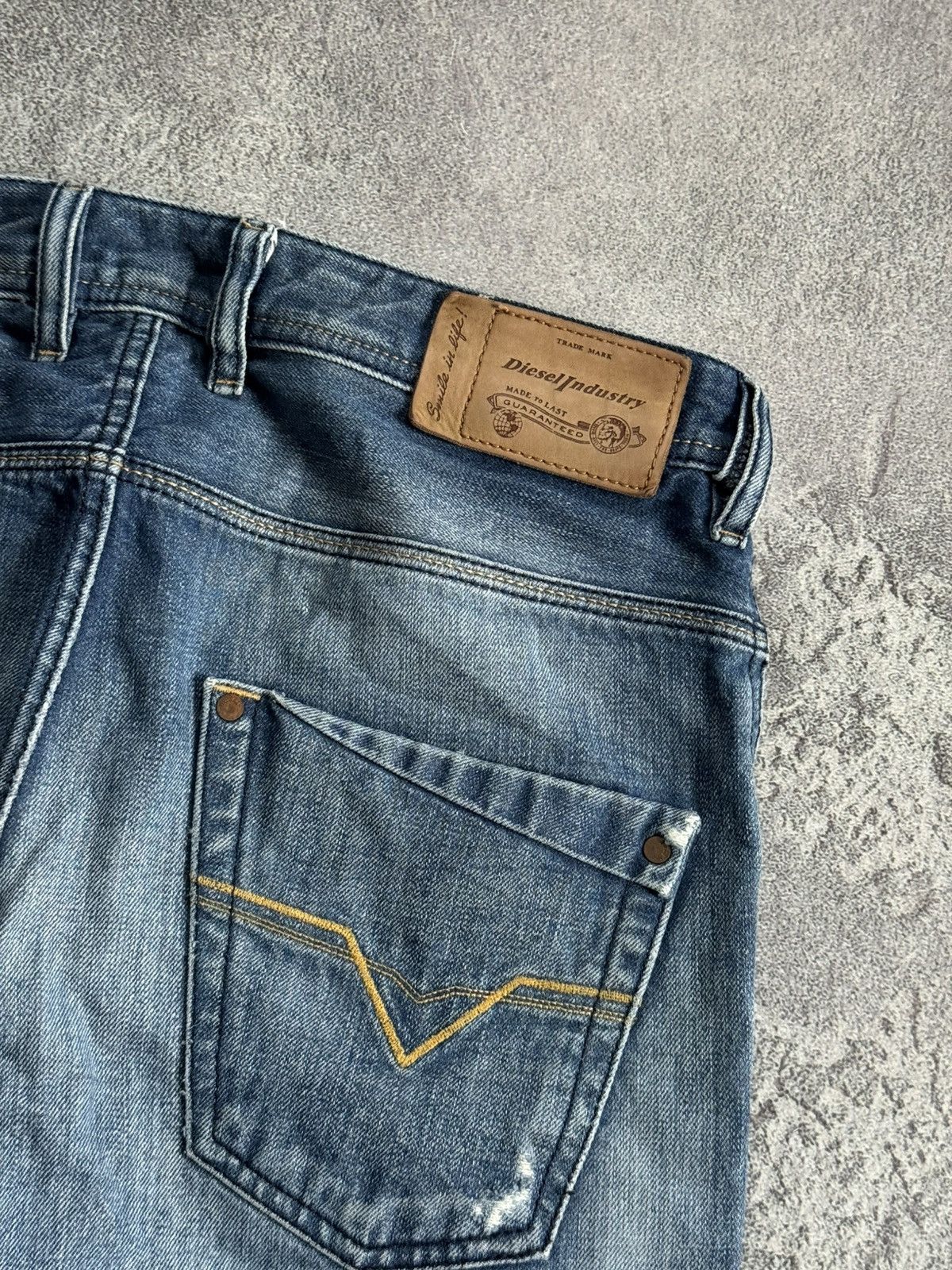 Diesel Diesel 29/32 Krooley distressed denim pants jeans trousers Size US 29 - 4 Thumbnail