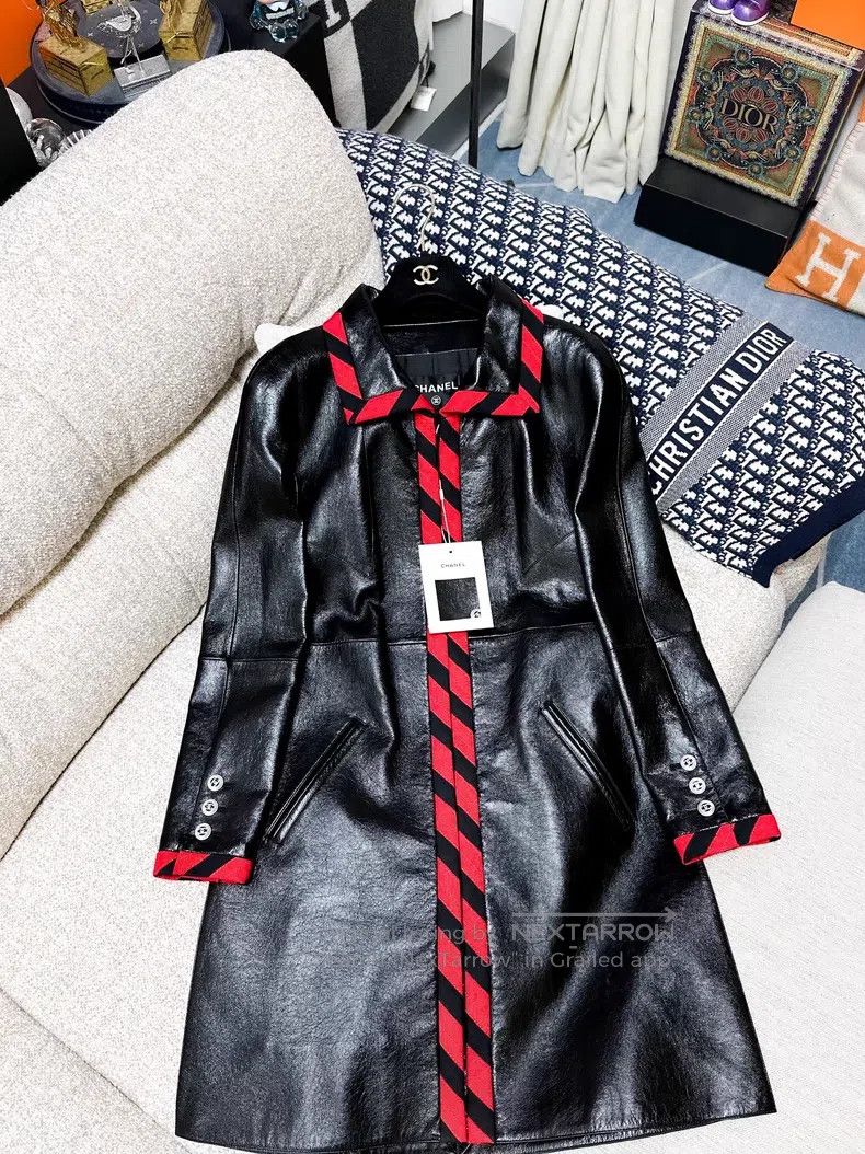 Chanel Chanel Red rolled-edged leather jacket long-sleeved long-s Size XS / US 0-2 / IT 36-38 - 2 Thumbnail