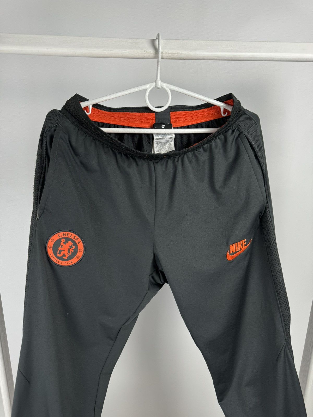 Nike Rare Nike X Chelsea Sport Pants Size US 32 / EU 48 - 2 Thumbnail